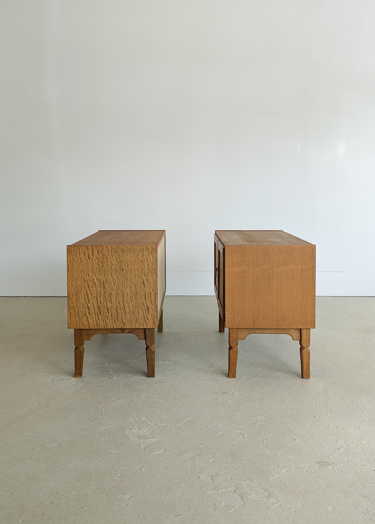 Pair of Vintage Henning Kjærnulf-Attributed Quartersawn White Oak Cabinets/Nightstands with Original Brass Pulls