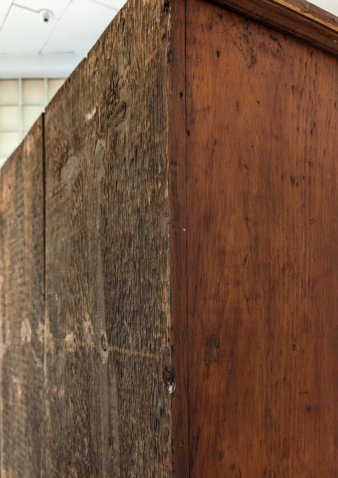 Vintage Wooden Hutch with Scalloped Detailing