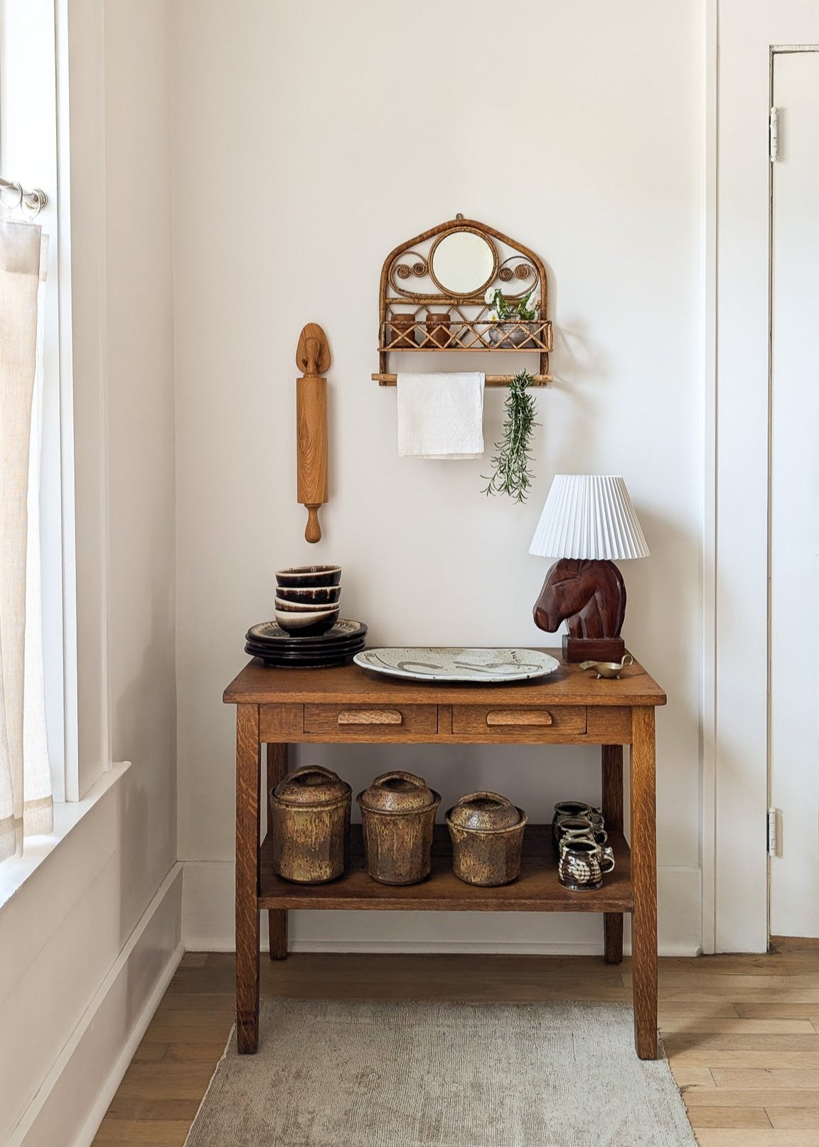 Vintage French-Style Burnt Bamboo Mirrored Wall Shelf with Hanging Rack