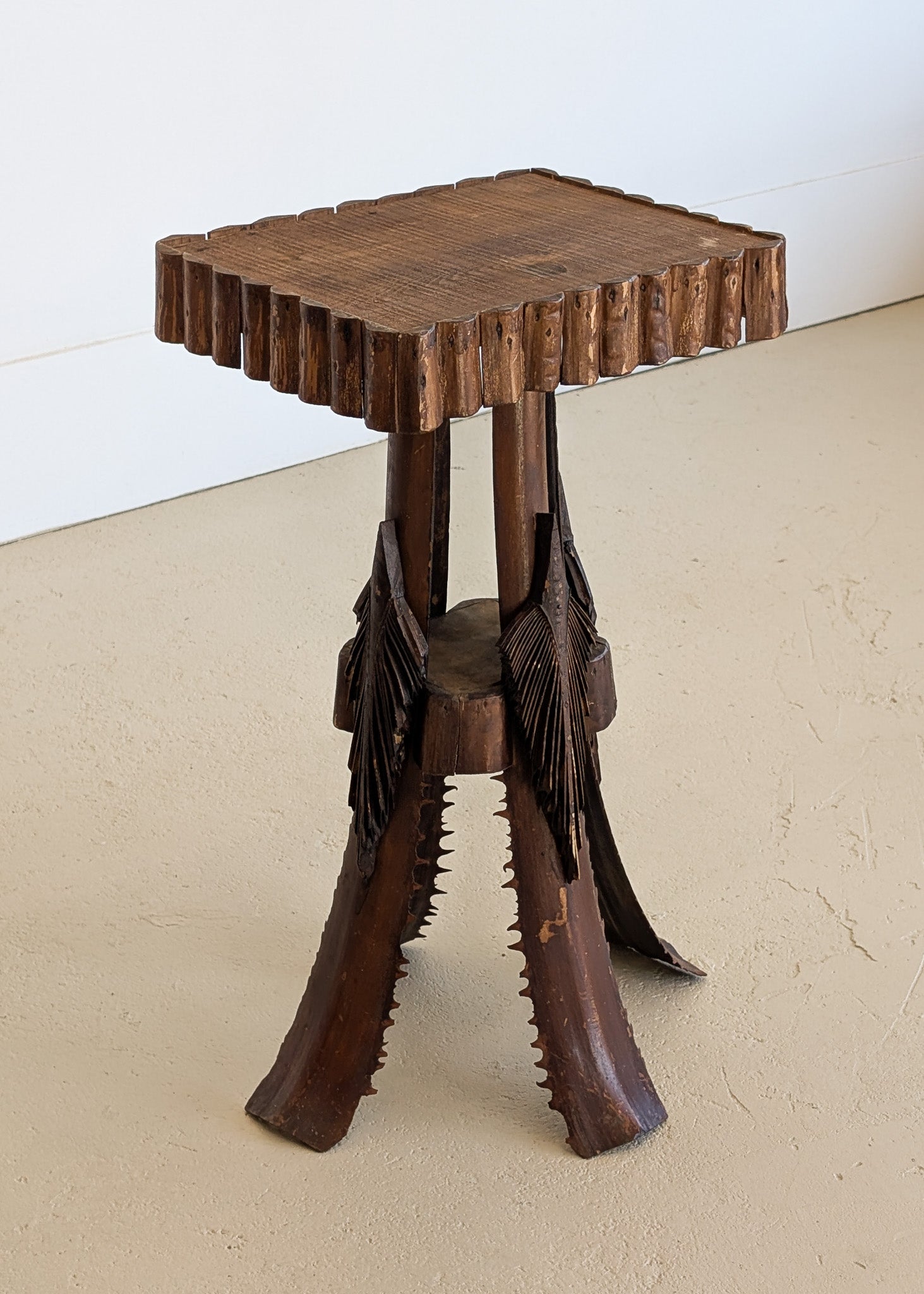 Early 1900s American Tramp Art Palm Frond Side Table