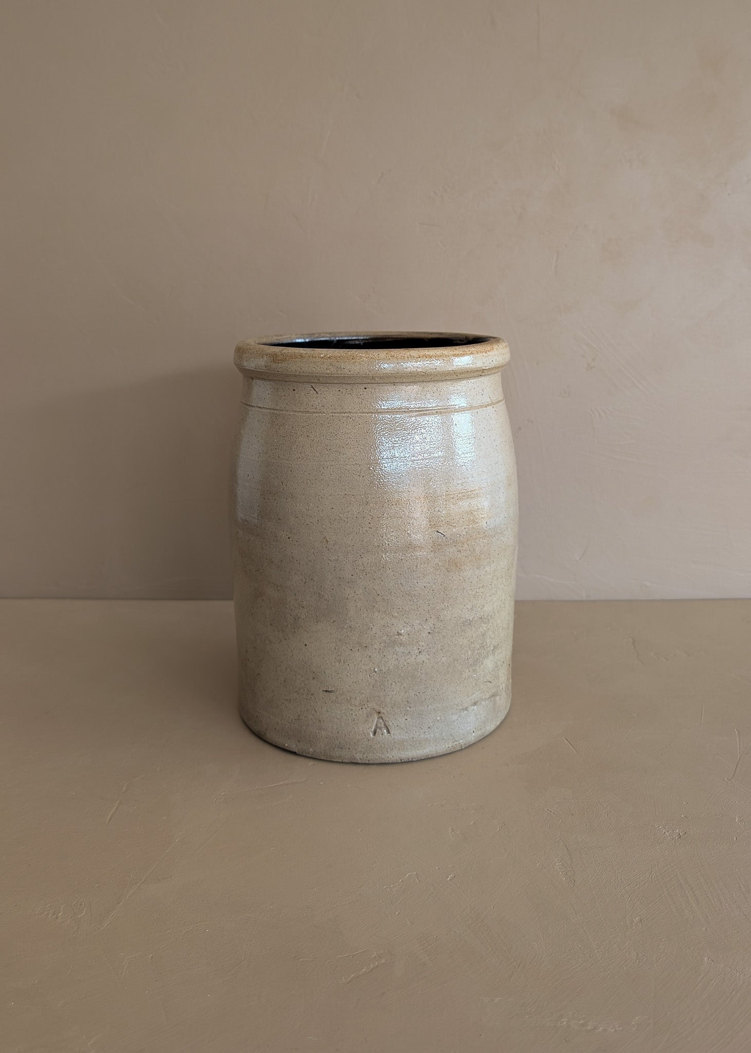 Large Antique Salt-Glazed Beige Crock with Dark Brown Interior