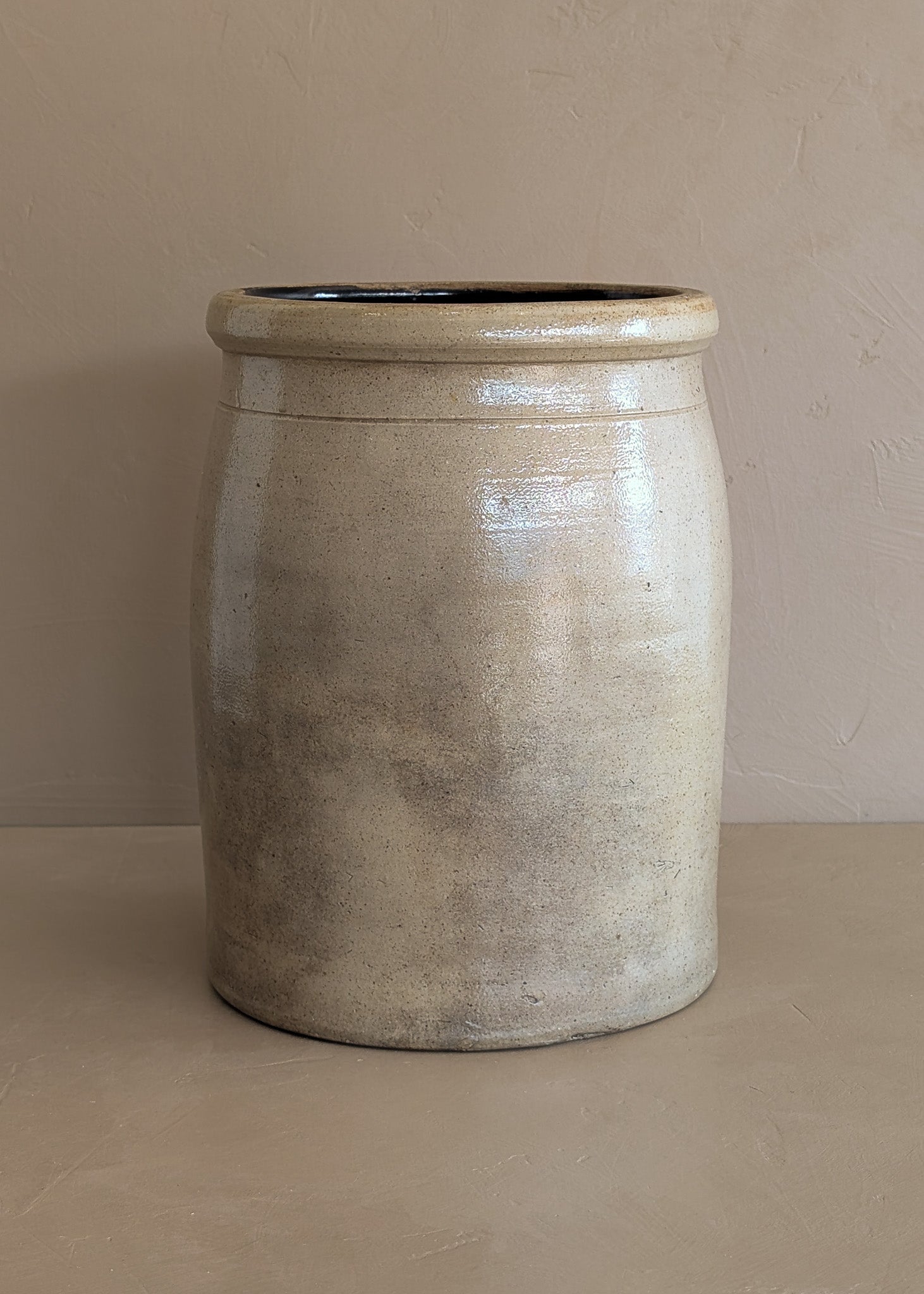 Large Antique Salt-Glazed Beige Crock with Dark Brown Interior