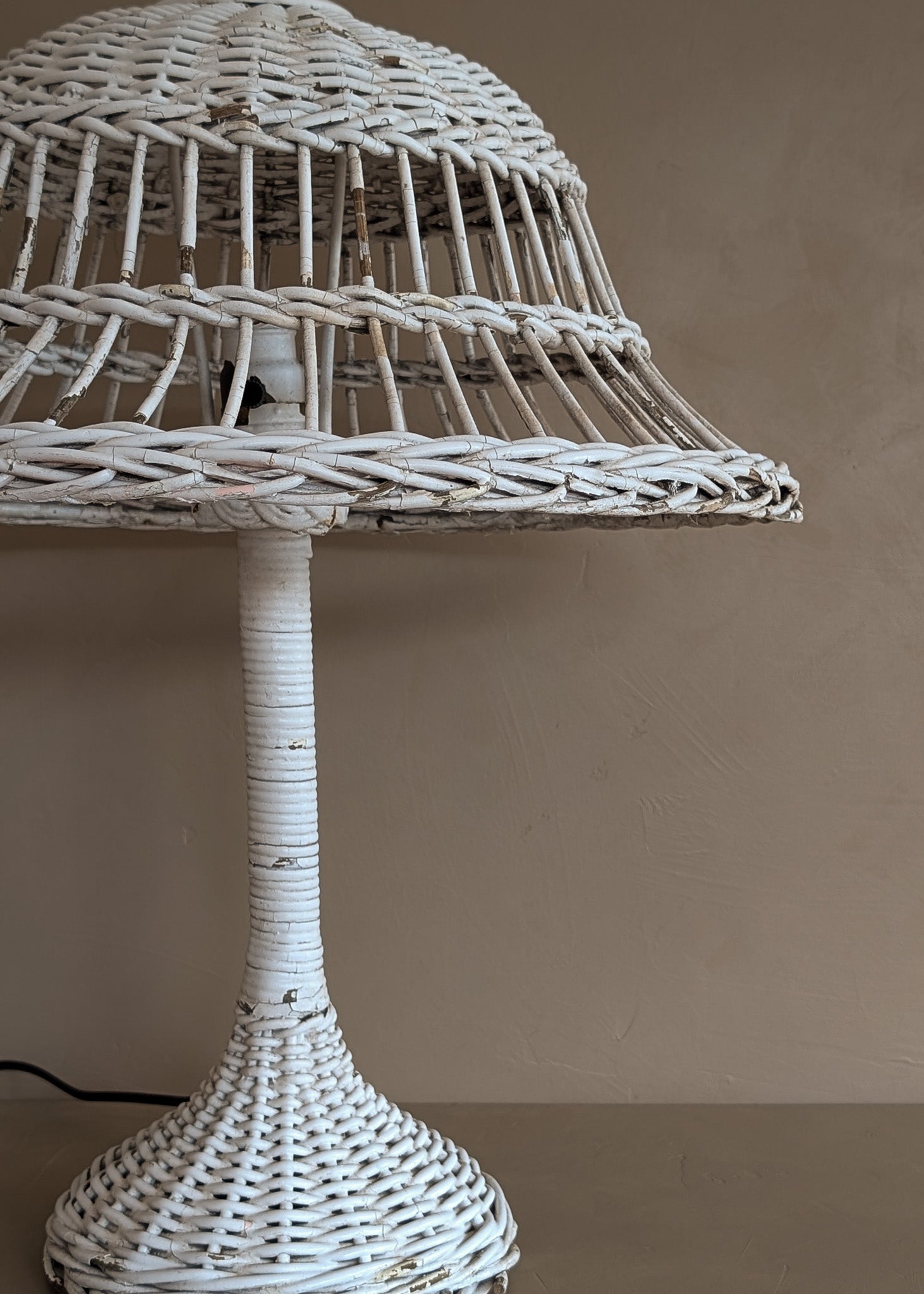 Vintage Heywood-Wakefield Style Arts & Crafts White Wicker Lamp