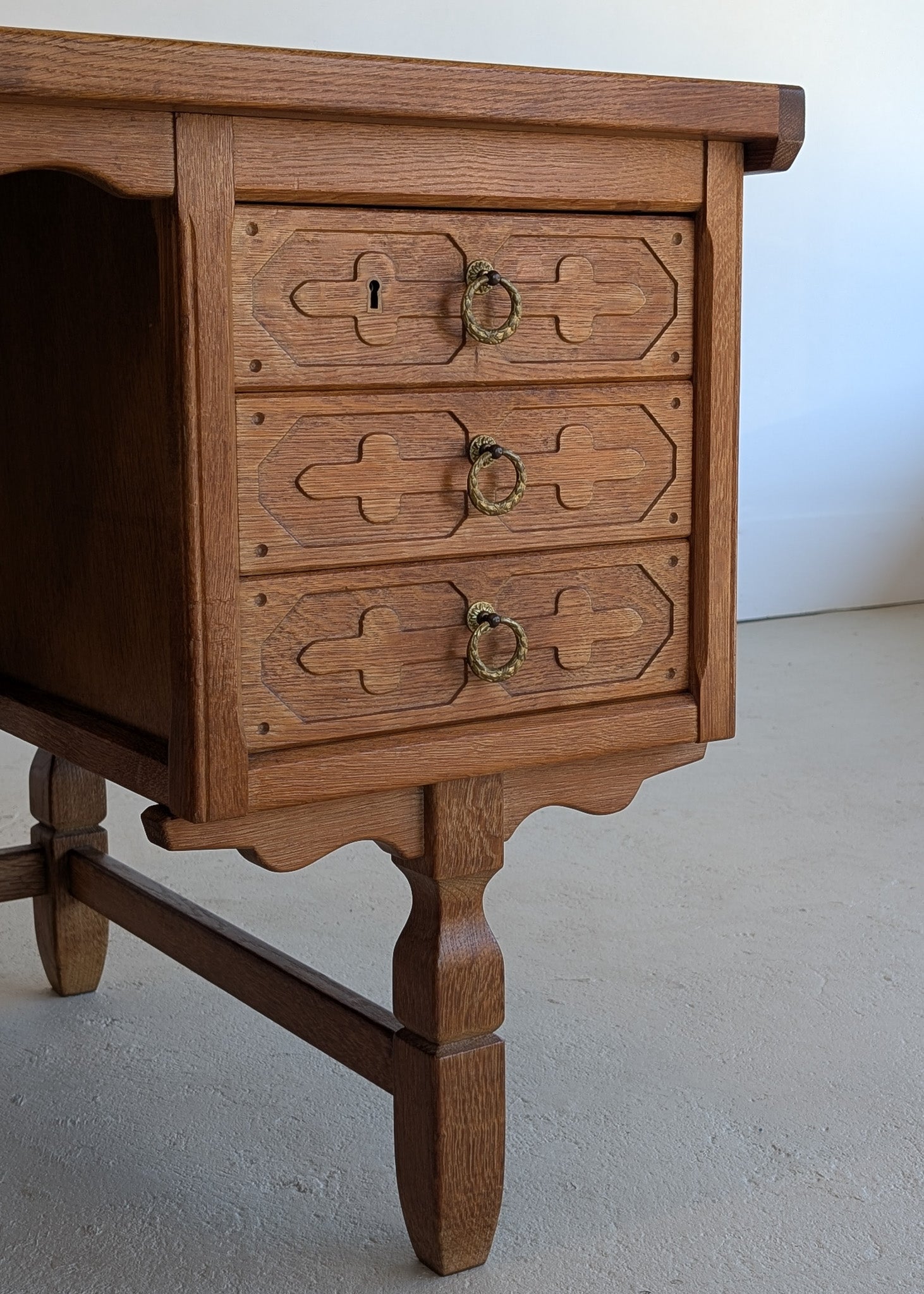 Vintage Danish Henning Kjærnulf Quartersawn White Oak Desk with Original Skeleton Key and Lockable Back Cabinet