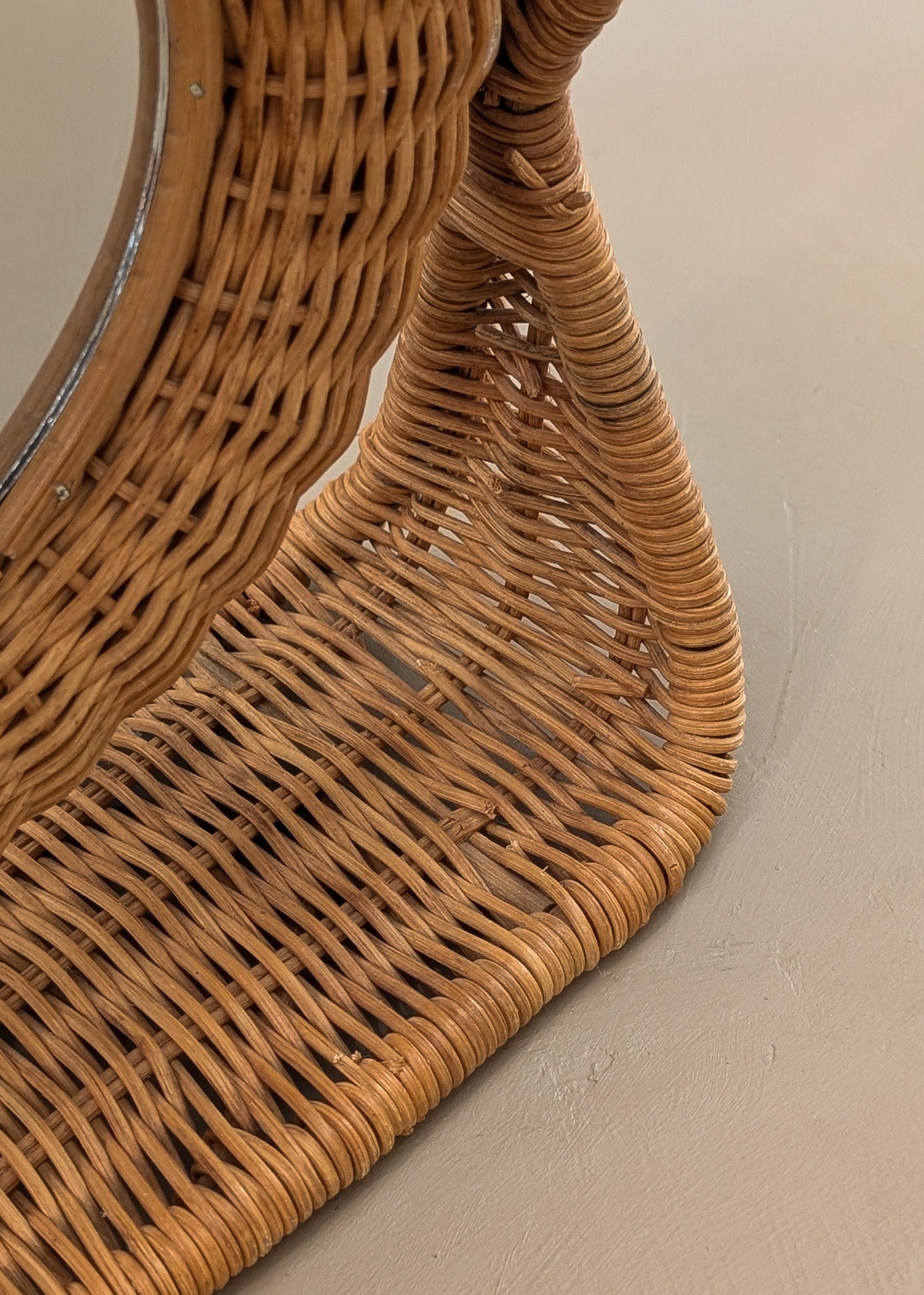 Unique Vintage Wicker Double-Sided Tabletop Vanity Mirror