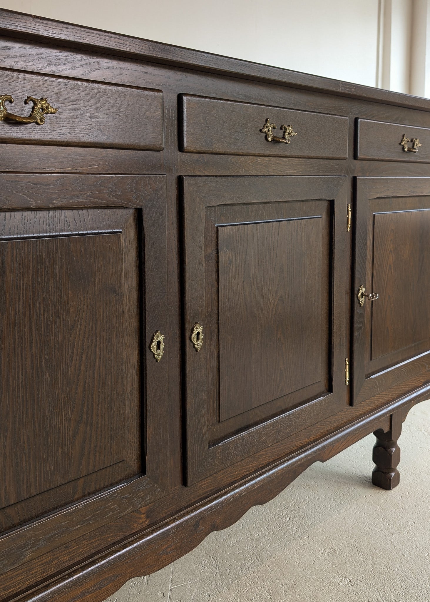 Vintage Dark Danish Oak Hundstrup Møbelfabrik Henning Kjærnulf-Style Sideboard with Skeleton Key