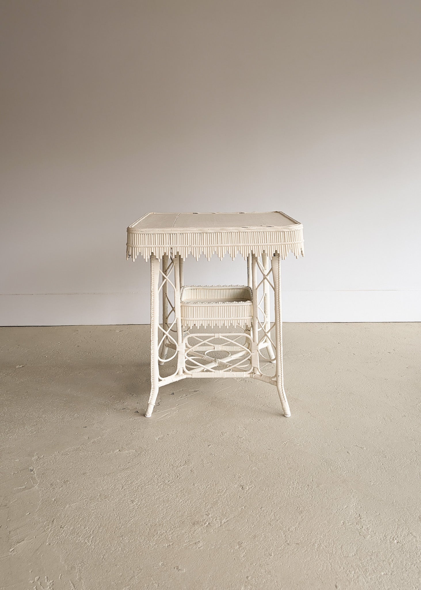 Antique Late 1800s Victorian Wakefield Rattan Company White Painted Rattan and Wicker Side or Breakfast Table