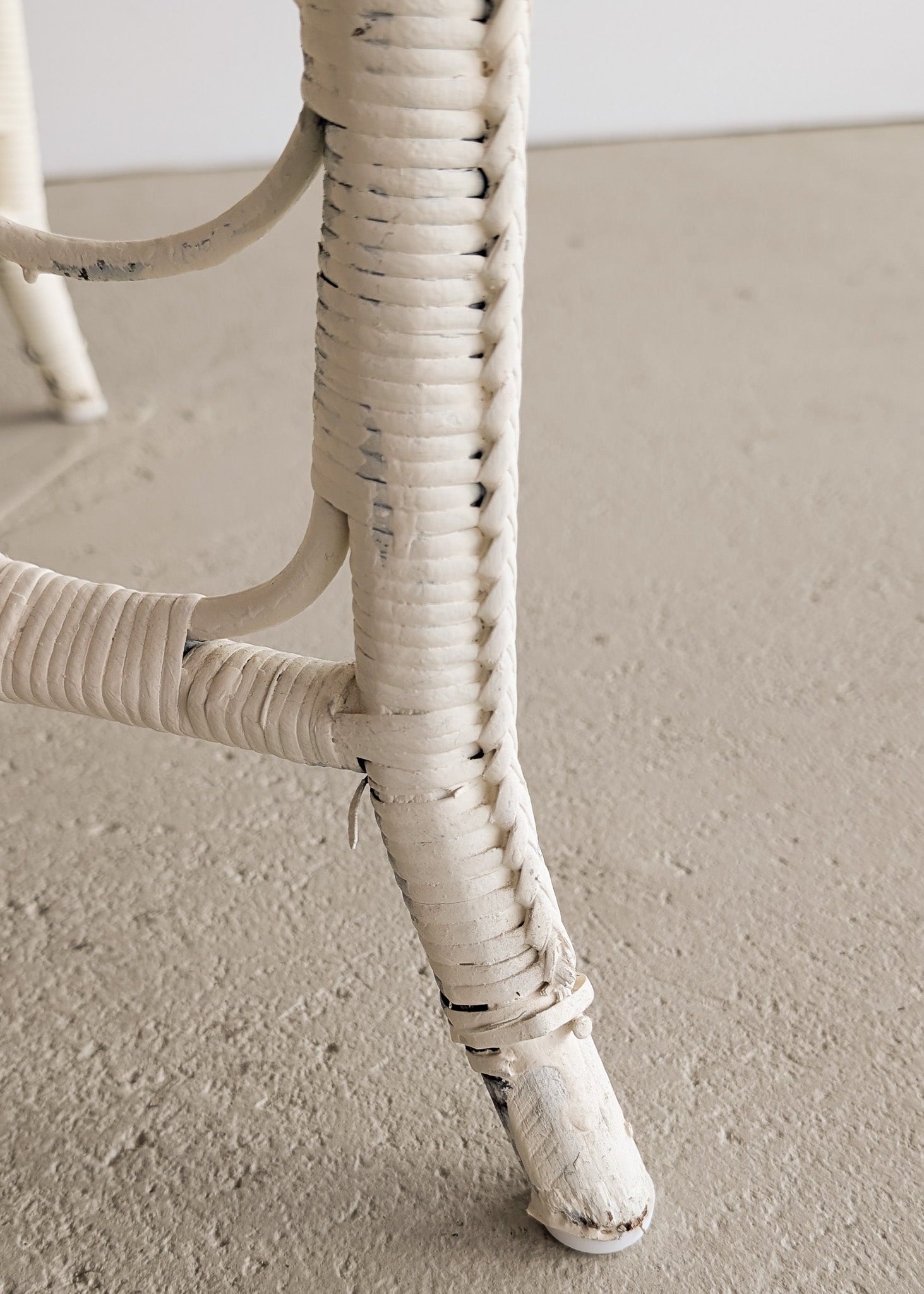 Antique Late 1800s Victorian Wakefield Rattan Company White Painted Rattan and Wicker Side or Breakfast Table