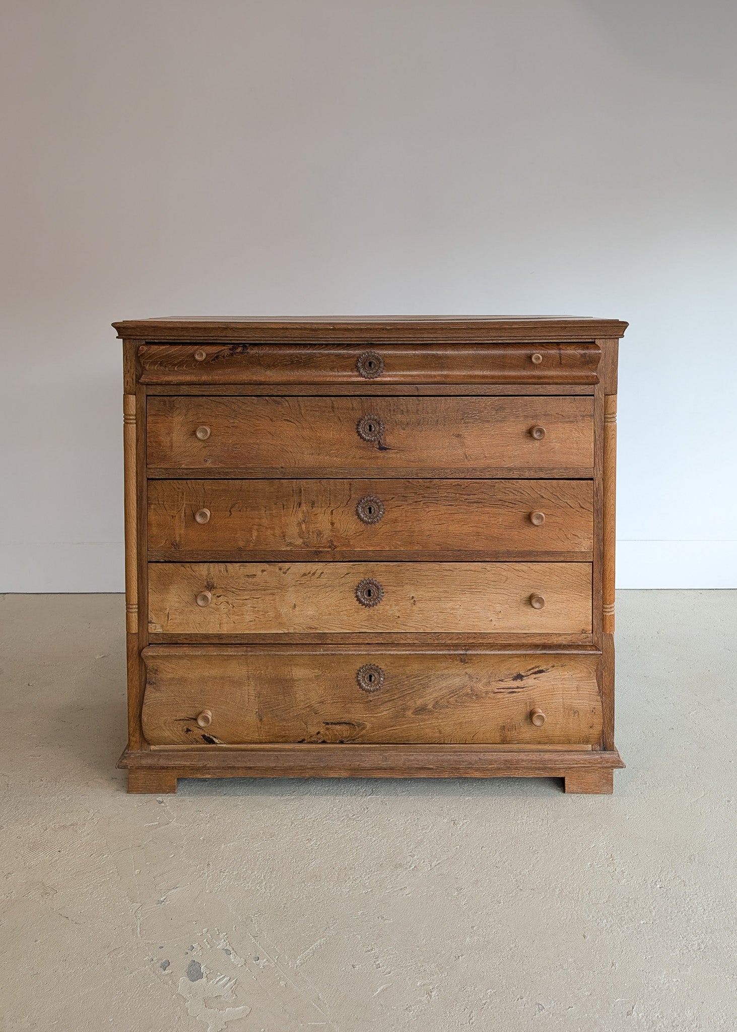Large Antique Danish Quartersawn White Oak Five-Drawer Dresser with Hi – Levity Interiors Large Antique Danish Quartersawn White Oak Five-Drawer Dresser with Hi – Levity Interiors