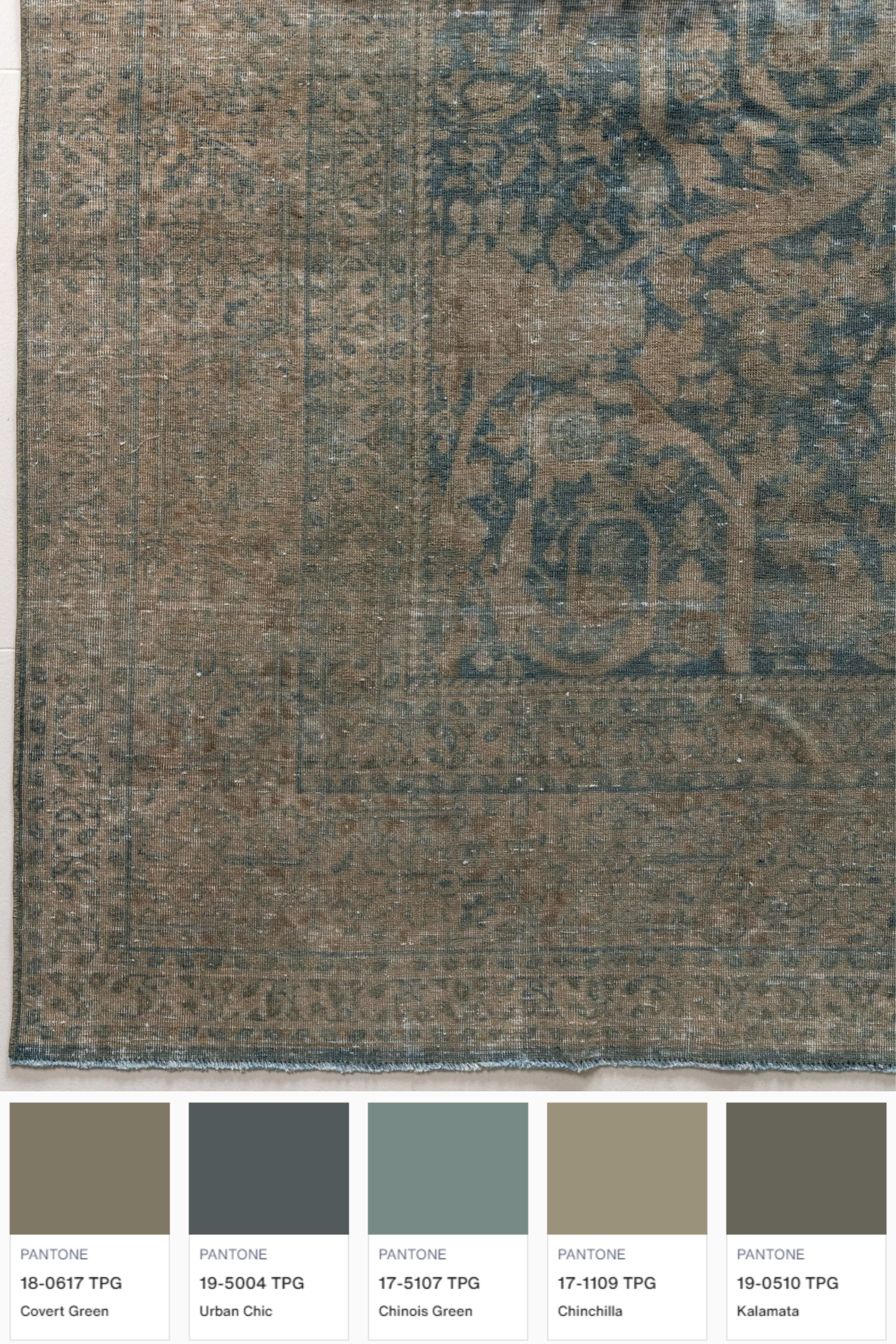 District Loom 1940s Vintage Persian Tabriz Mustafi Area Rug 9'9" x 13'1"