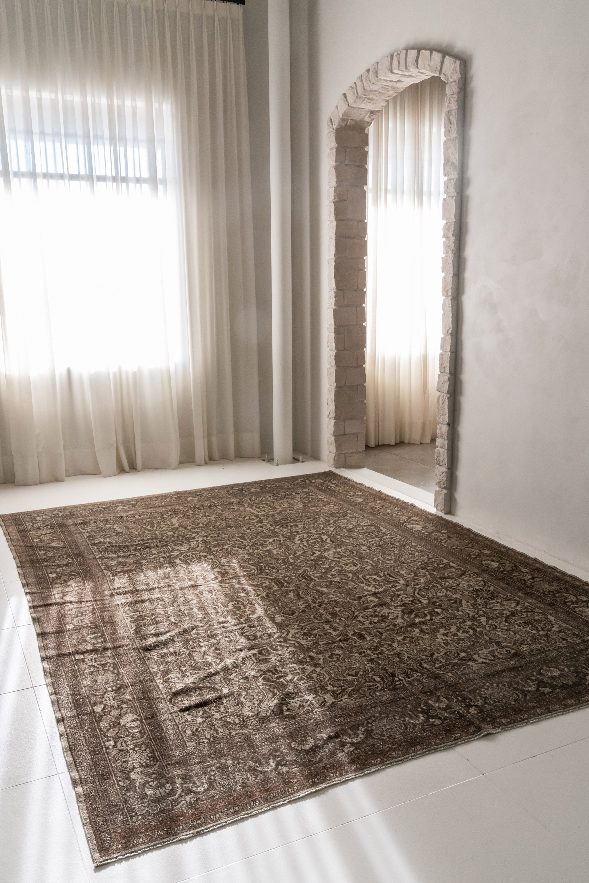District Loom Vintage Persian Lilihan Area Rug 8'9" x 11'11"