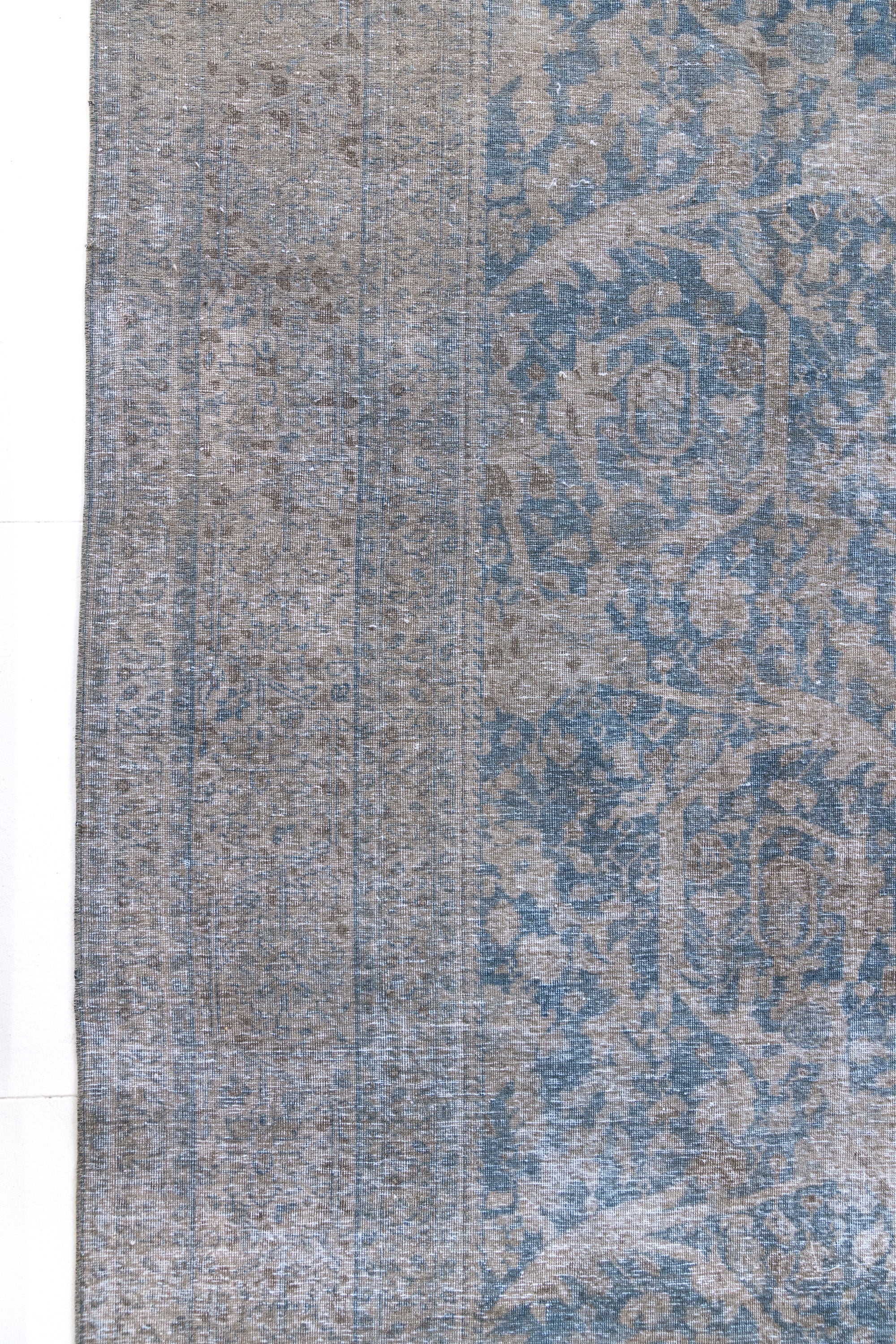 District Loom 1940s Vintage Persian Tabriz Mustafi Area Rug 9'9" x 13'1"