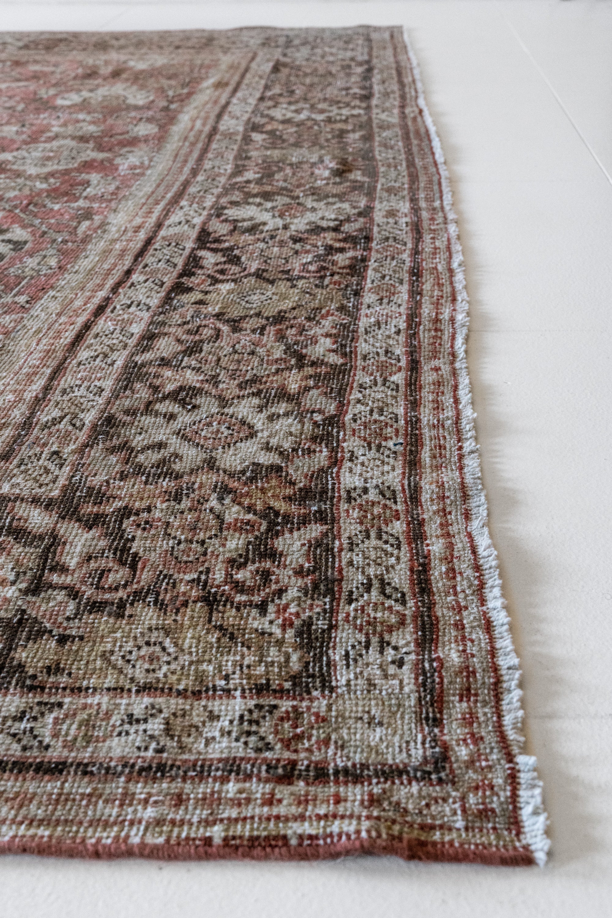 District Loom 1930s Vintage Persian Mahal Area Rug 9'7" x 12'7"