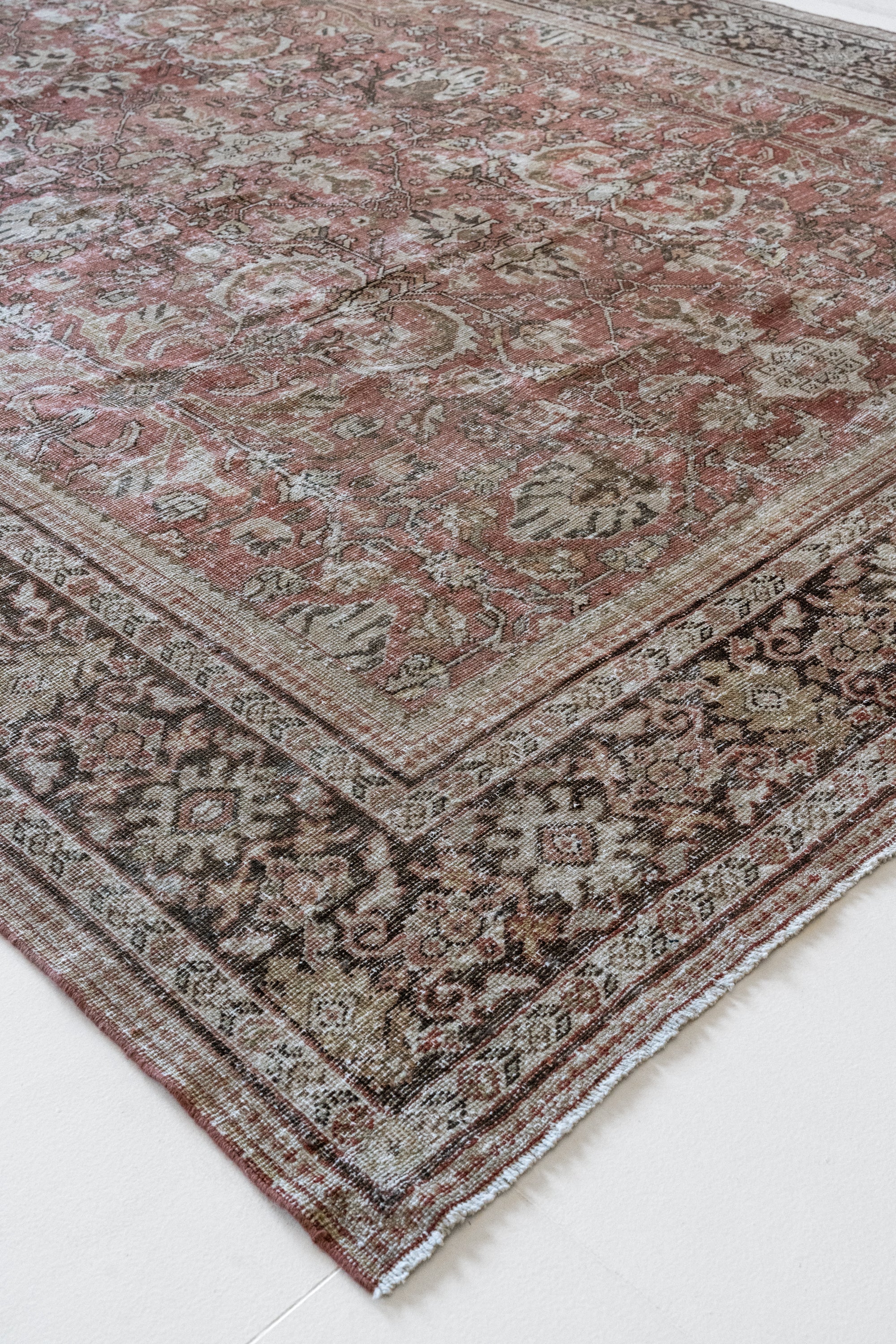 District Loom 1930s Vintage Persian Mahal Area Rug 9'7" x 12'7"