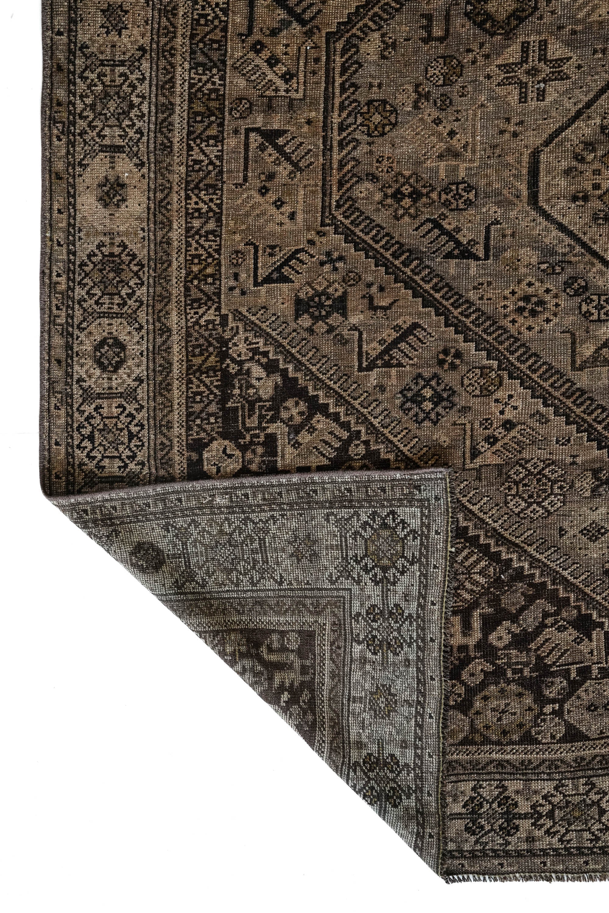District Loom 1920s Antique Persian Shiraz Scatter Rug 5'6" x 9'3"