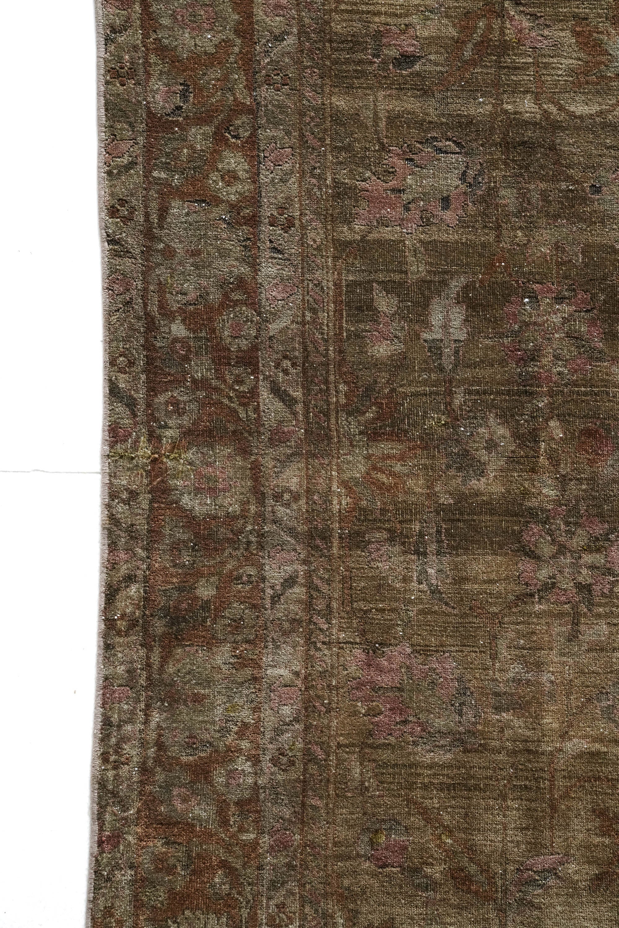 District Loom 1900s Antique Persian Lilihan Scatter Rug 3'11" x 6'5"