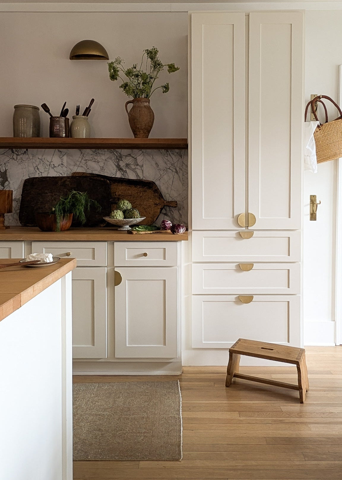 Levity Interiors Lookbook - Relaxed Traditional Modern Dining Room Inspiration