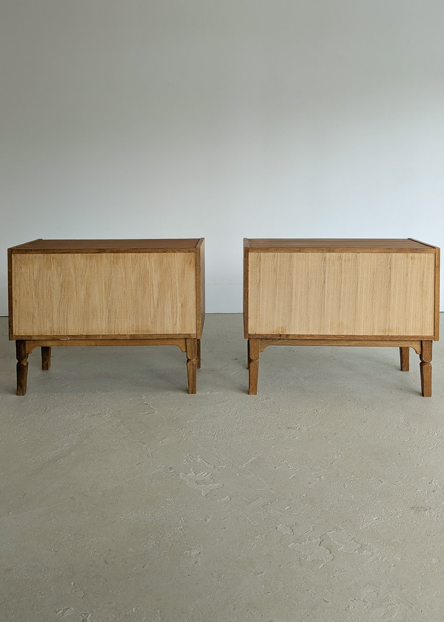 Pair of Vintage Henning Kjærnulf-Attributed Quartersawn White Oak Cabinets/Nightstands with Original Brass Pulls