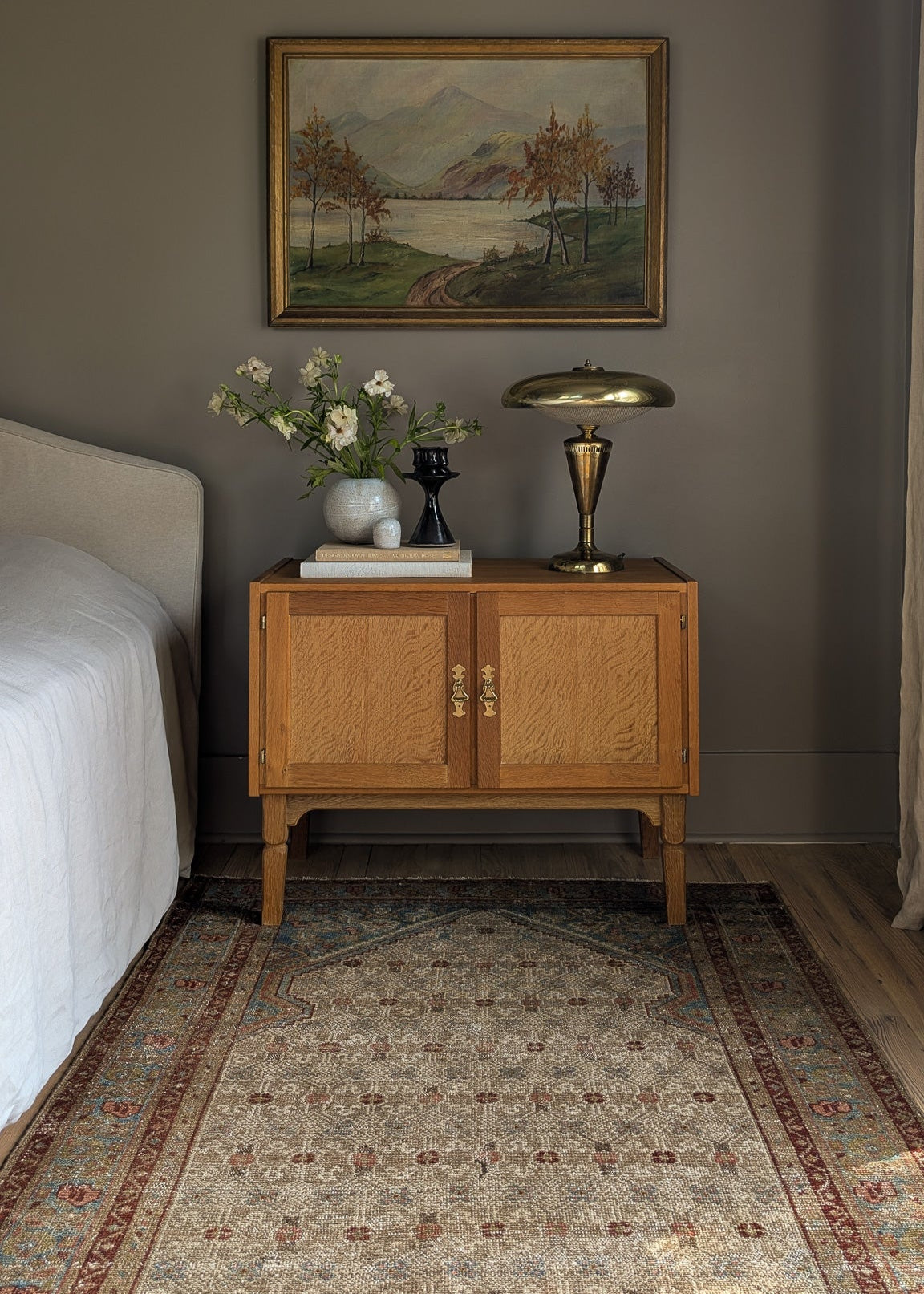 Levity Interiors Lookbook - Relaxing and Moody Bedroom Inspiration