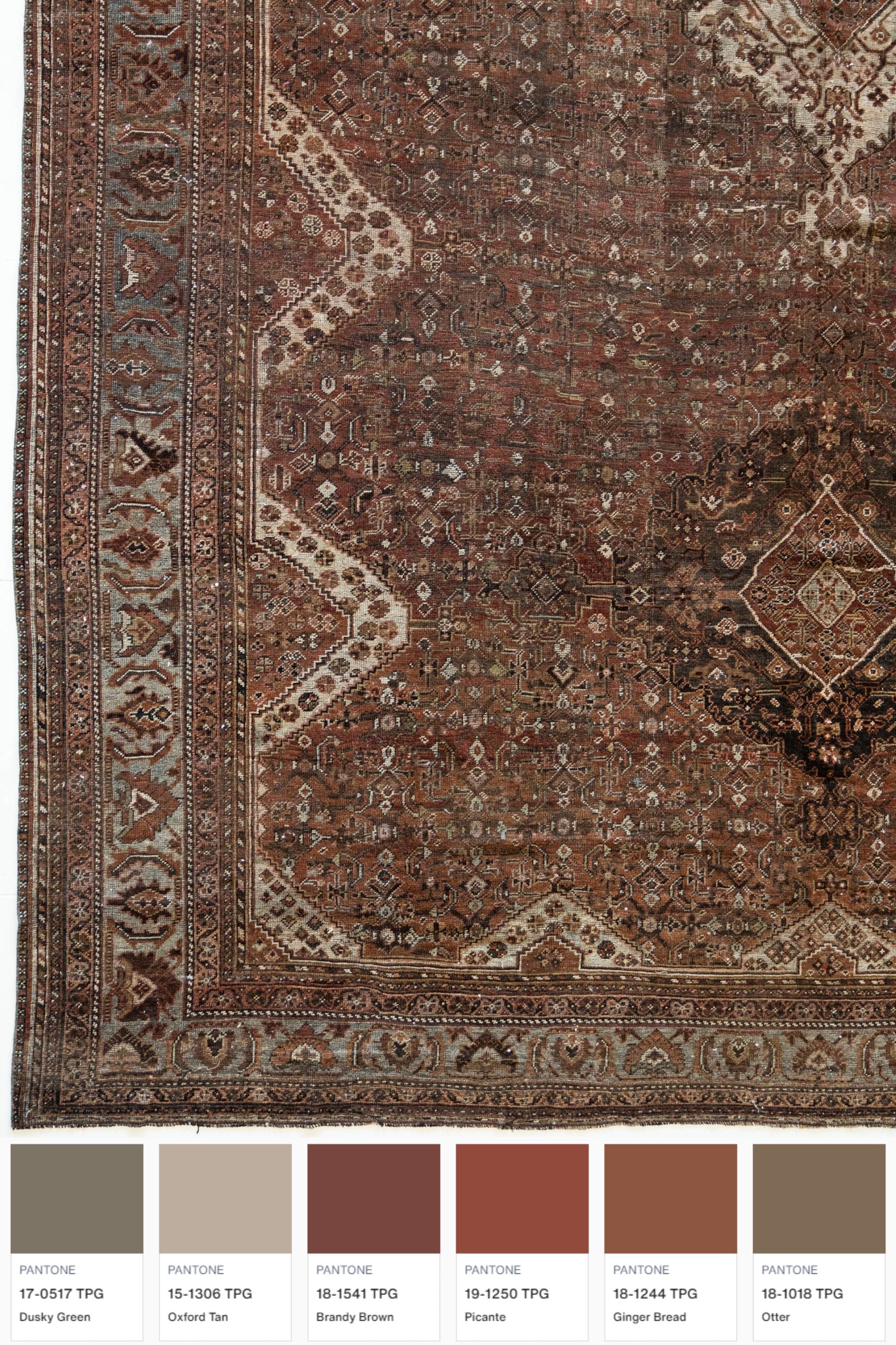 District Loom 1910s Antique Persian Shiraz Area Rug 10'11" x 16'8"