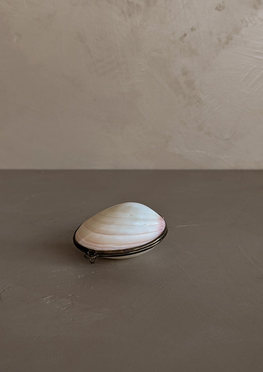 Vintage Shell Trinket Box