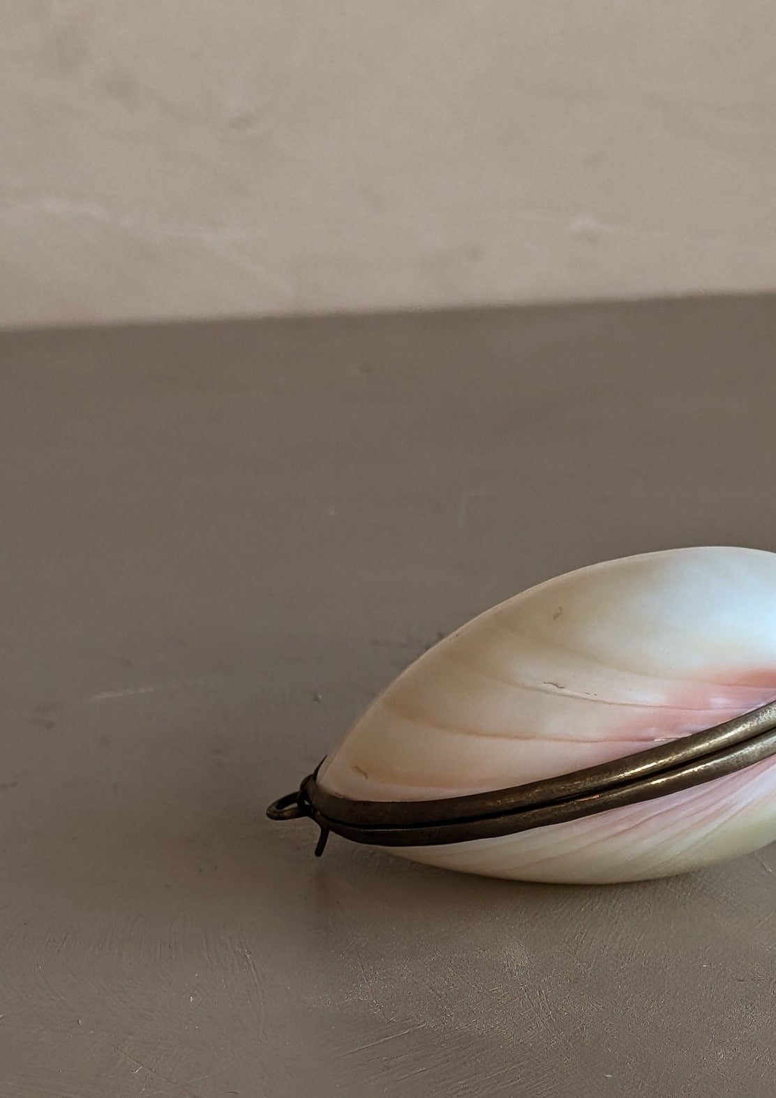 Vintage Shell Trinket Box