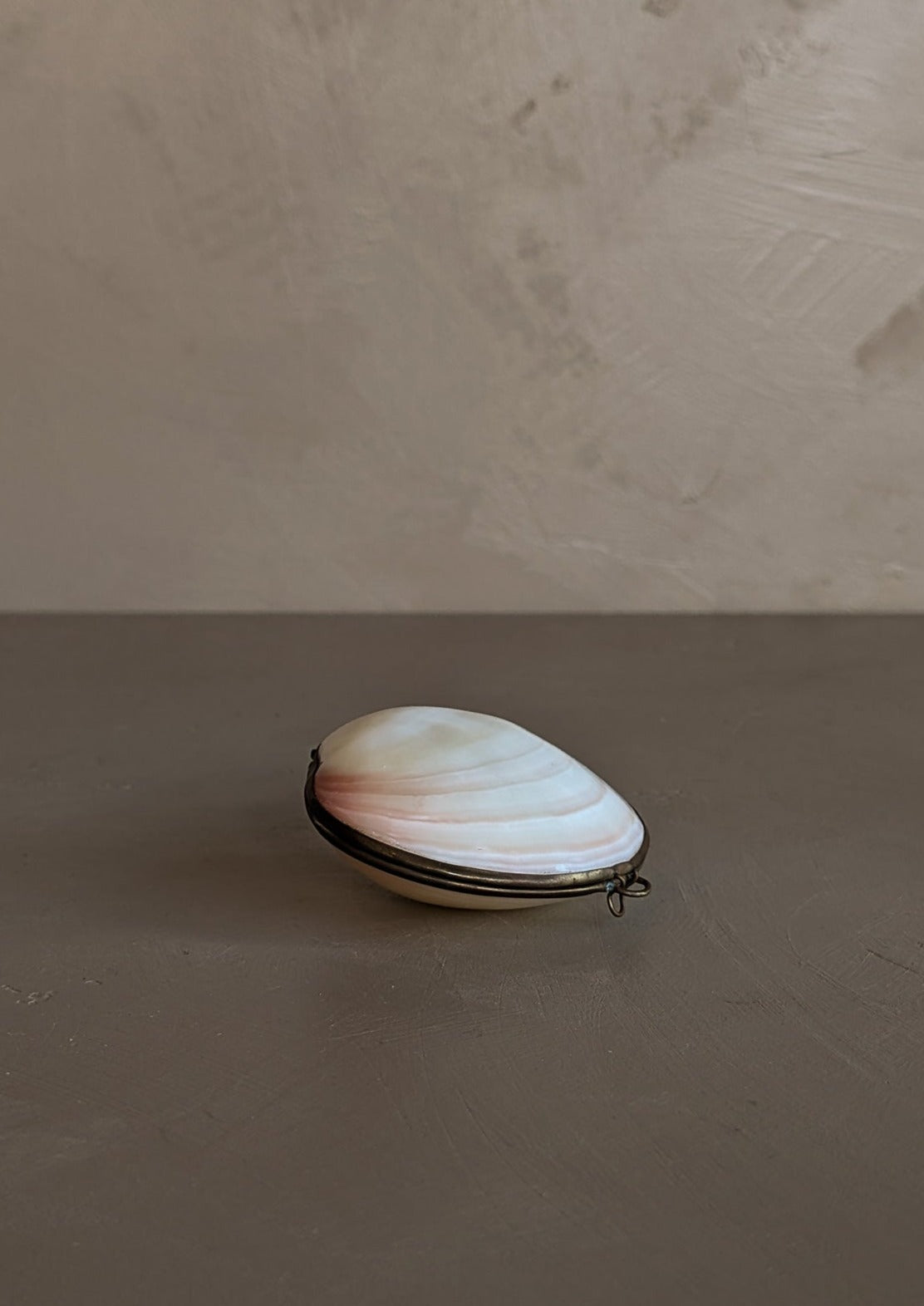 Vintage Shell Trinket Box