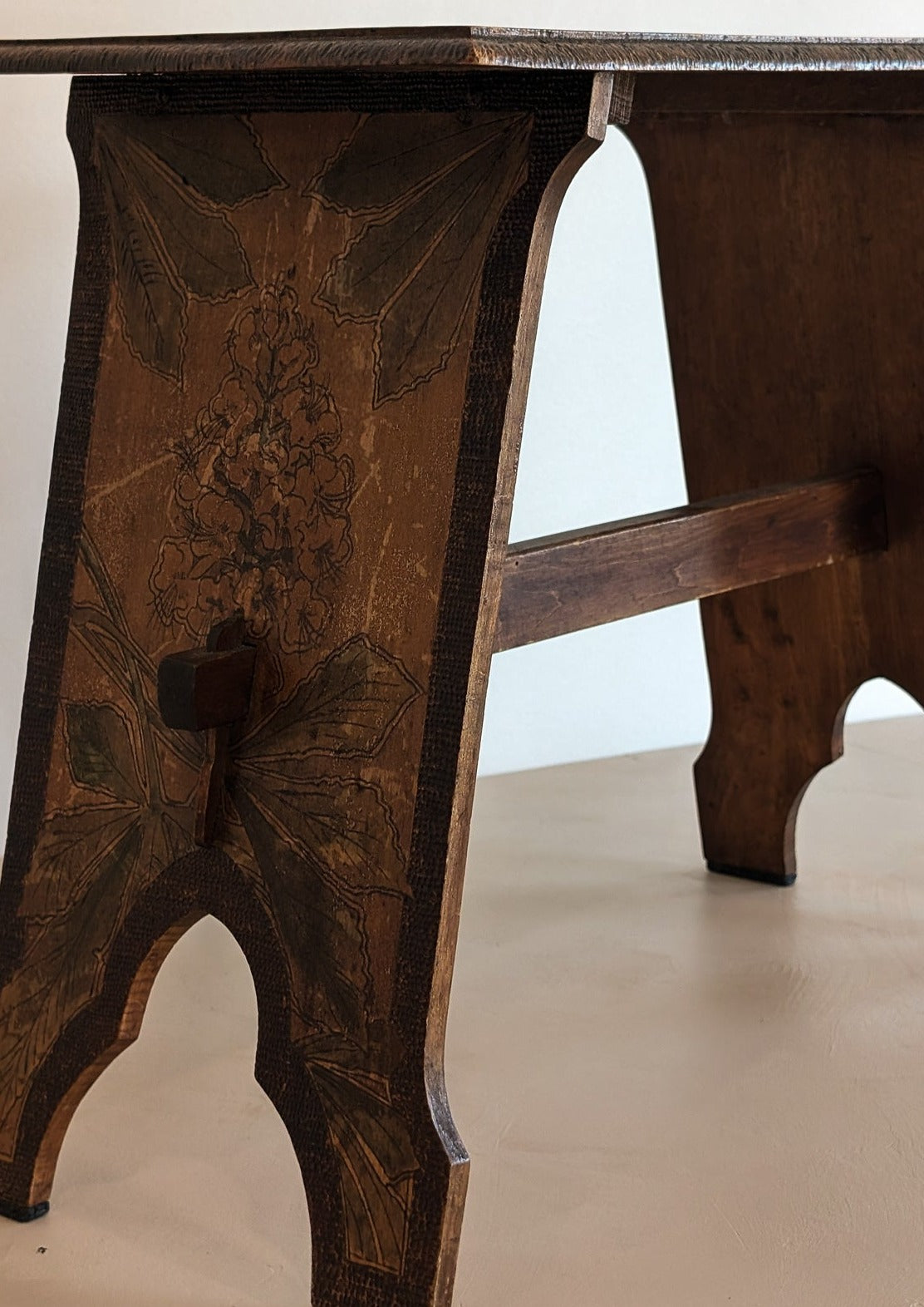 Late 1800s/Early 1900s Handmade Stained Pyrography Side Table/Bench with Floral Detailing