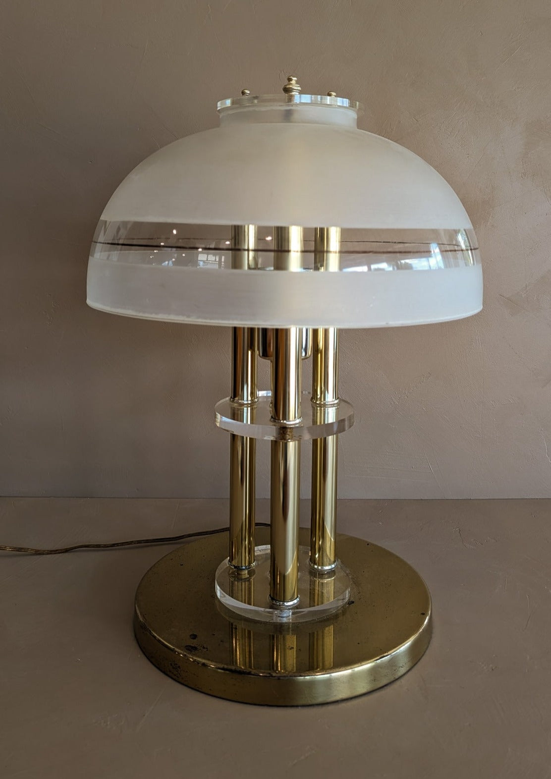 Vintage Three-Way Touch Lamp with Glass Mushroom Dome Lampshade