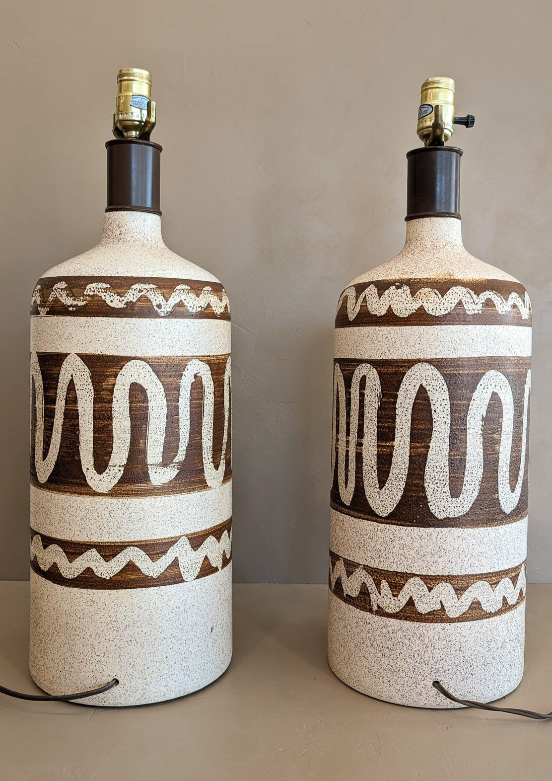 Pair of Vintage Brown and Cream Squiggle Ceramic Lamps