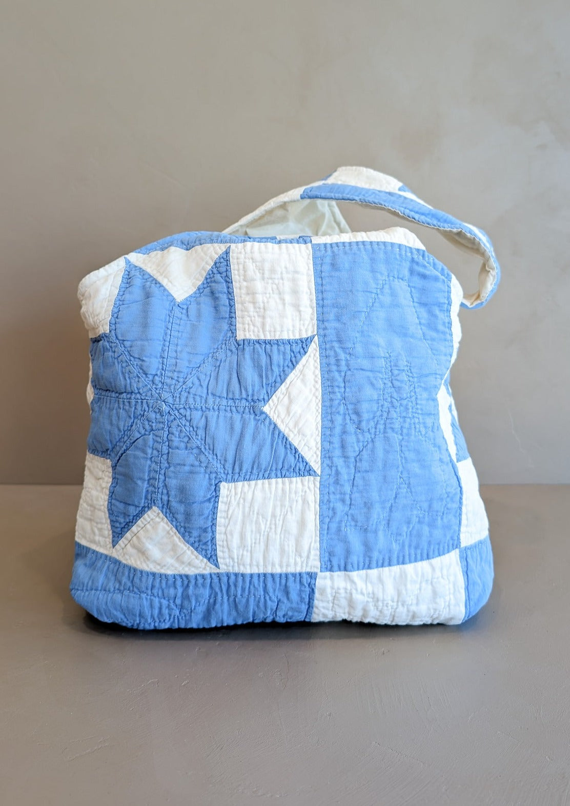 Vintage Handmade Blue and White Quilt Purse