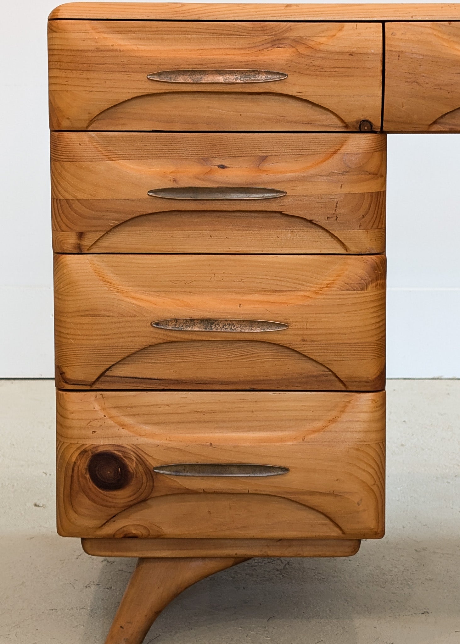 Vintage Franklin Shockey Sculptured Pine Desk with Copper Handles