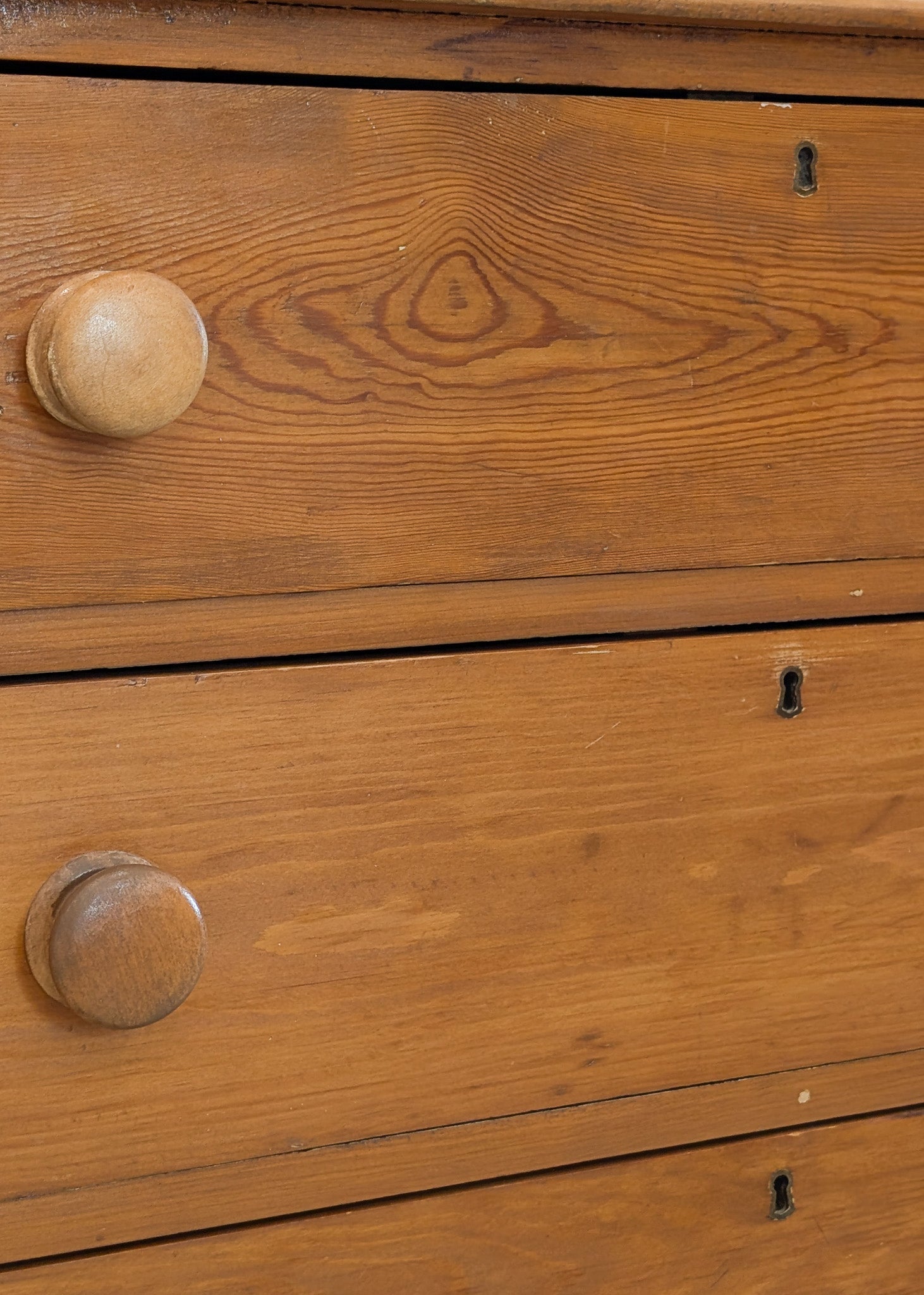 Antique Victorian Pine Dresser with Chunky Wooden Knobs