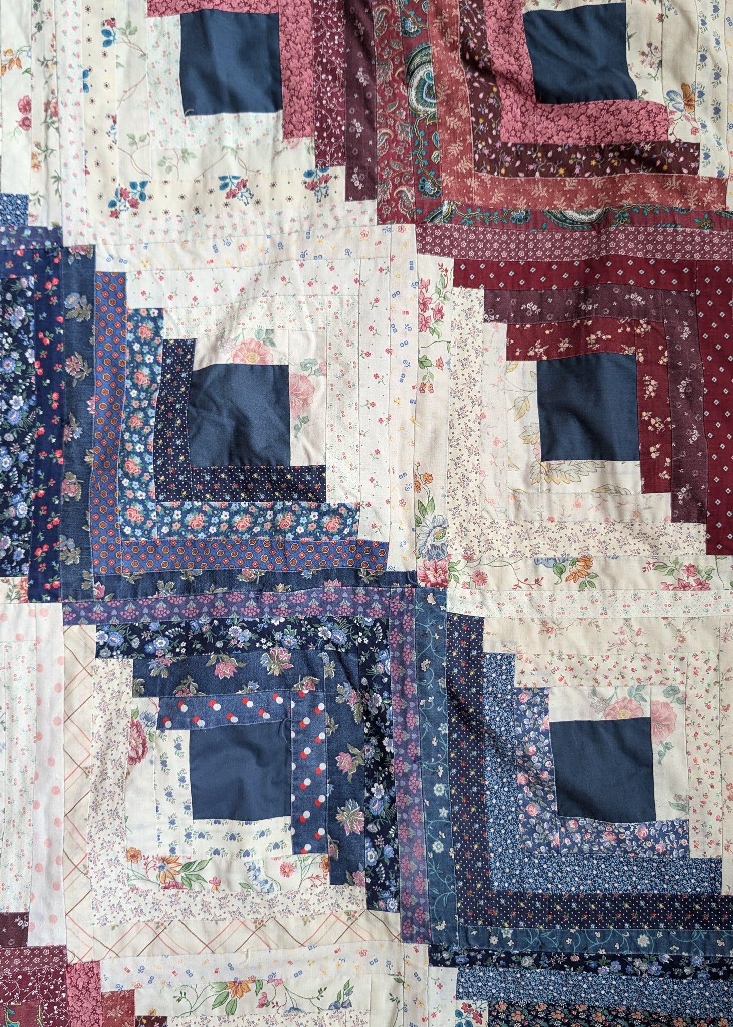 Vintage Log Cabin Straight Furrows Quilt