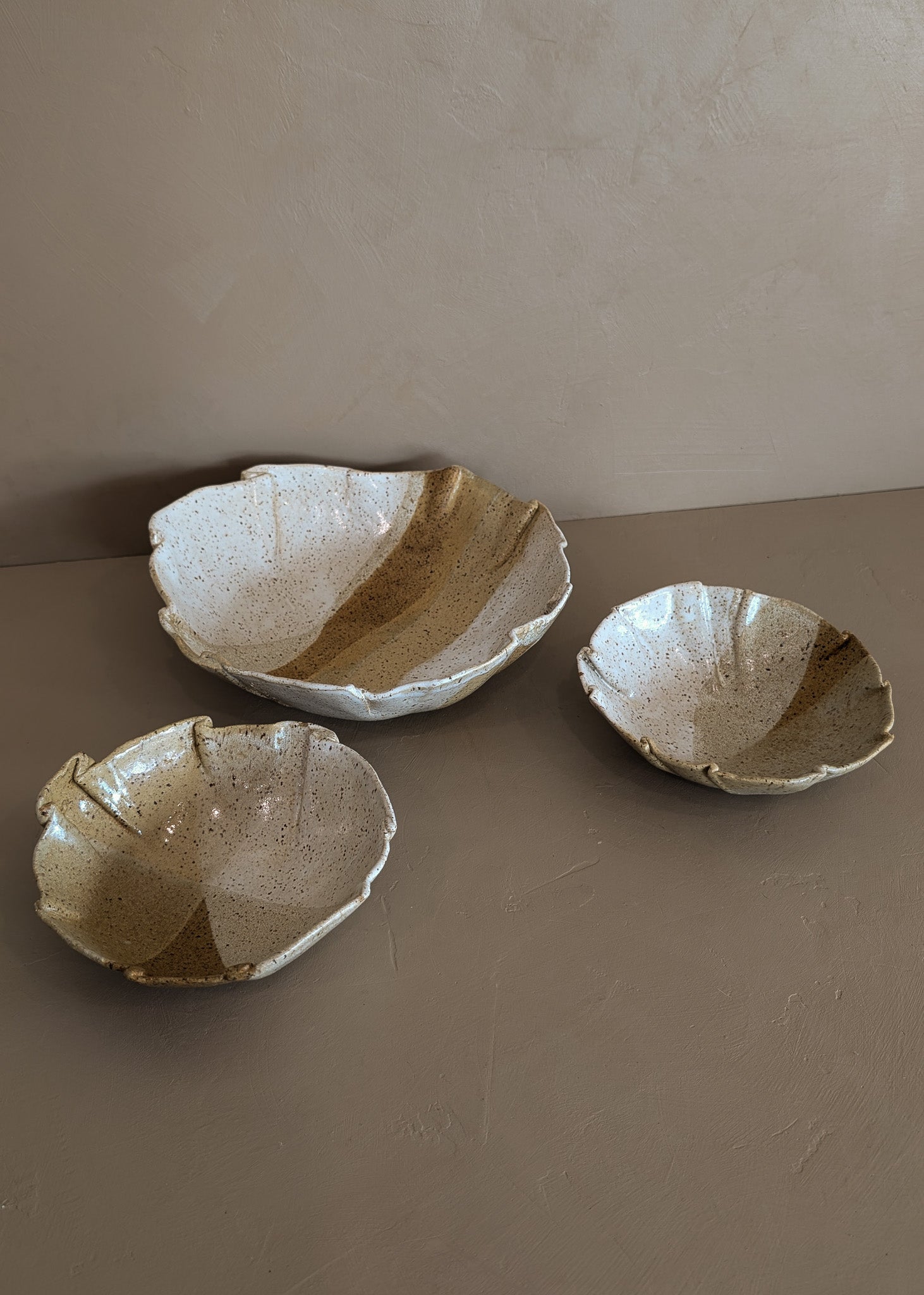 Set of 3 Vintage Signed Ruffled Studio Pottery Serving Bowls