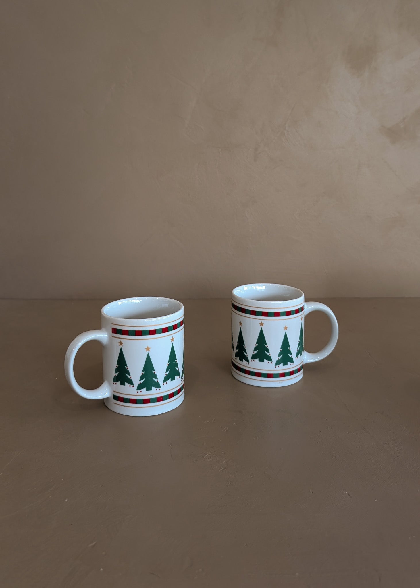 Pair of Vintage Christmas Tree Coffee Mugs