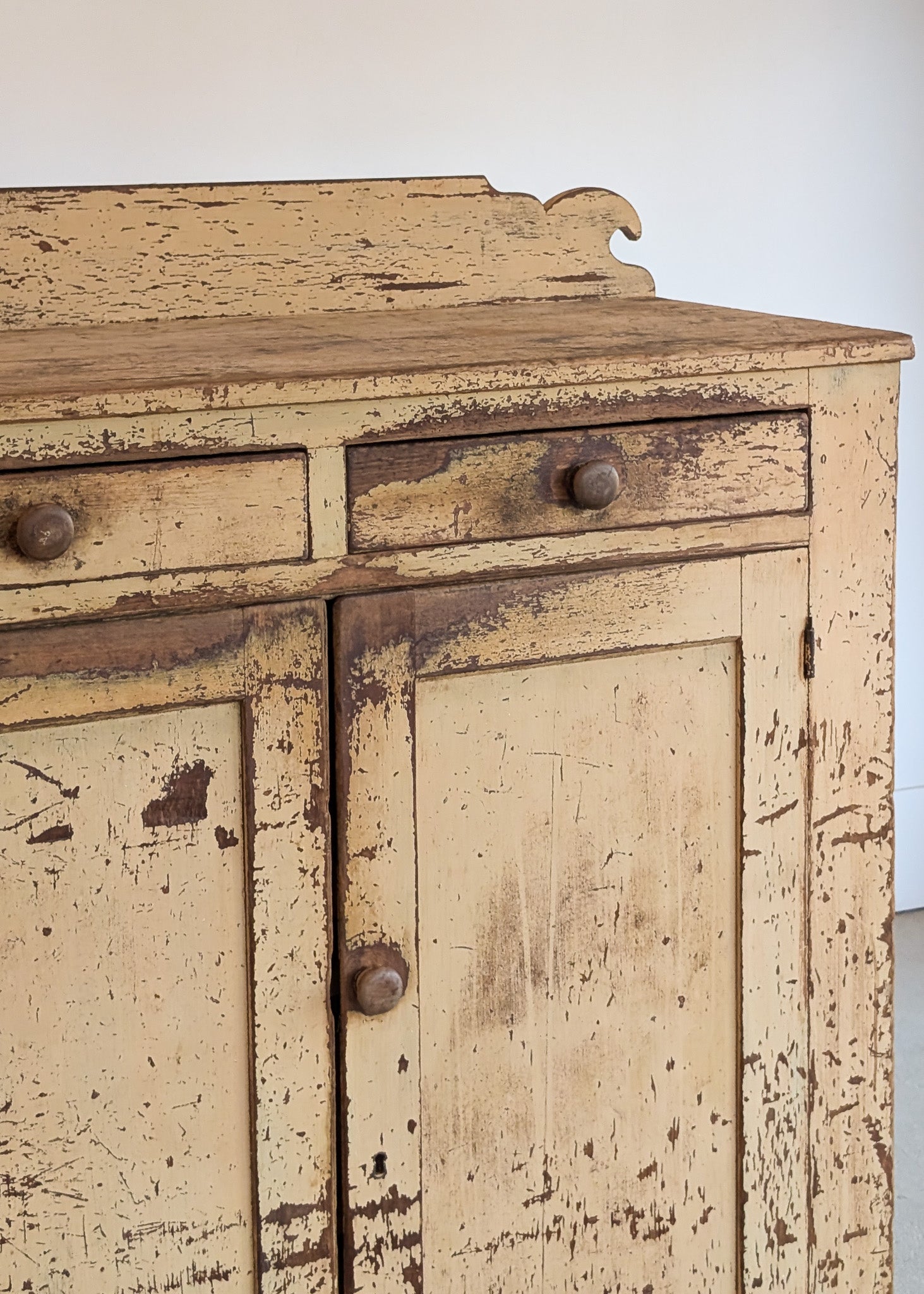 Early 1800s Rare Yellow Painted Jelly Cabinet with Eagle Scroll Gallery