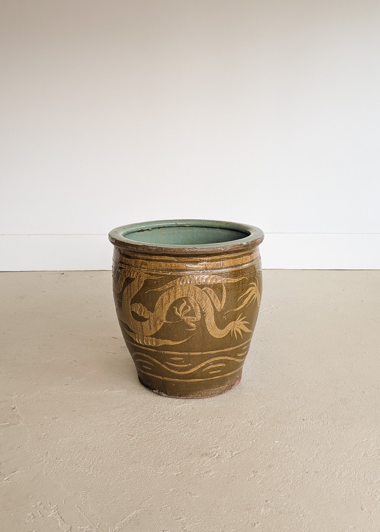 antique chinese plant pots Large Vintage Chinese Egg Pot Jardiniere Planter with Dragon Motif