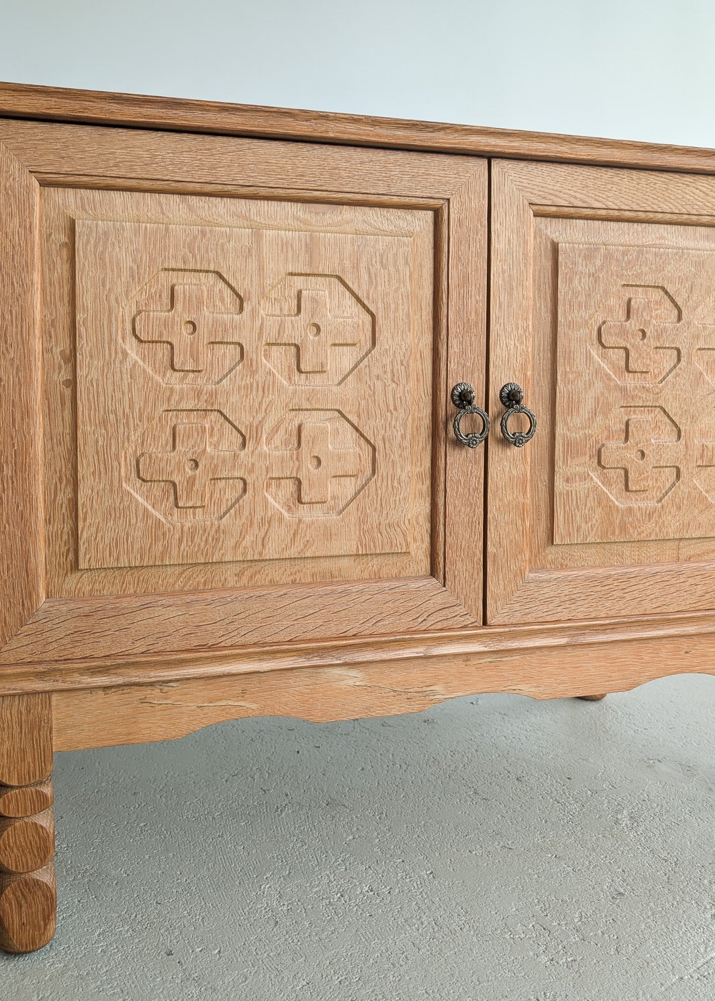 Pair of Vintage Danish Henning Kjærnulf-Attributed Quartersawn White Oak Cabinets with Adjustable Shelves