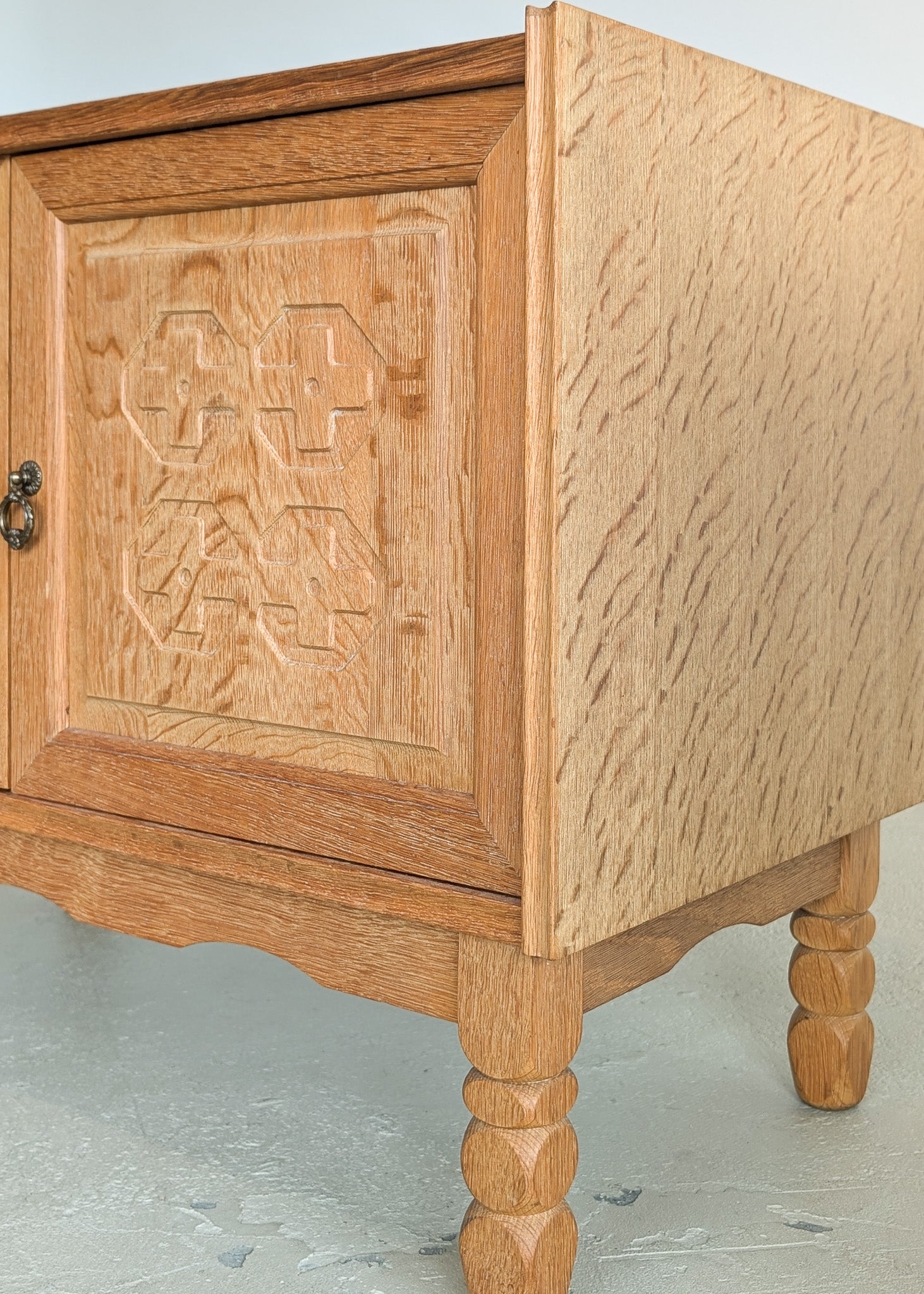 Pair of Vintage Danish Henning Kjærnulf-Attributed Quartersawn White Oak Cabinets with Adjustable Shelves