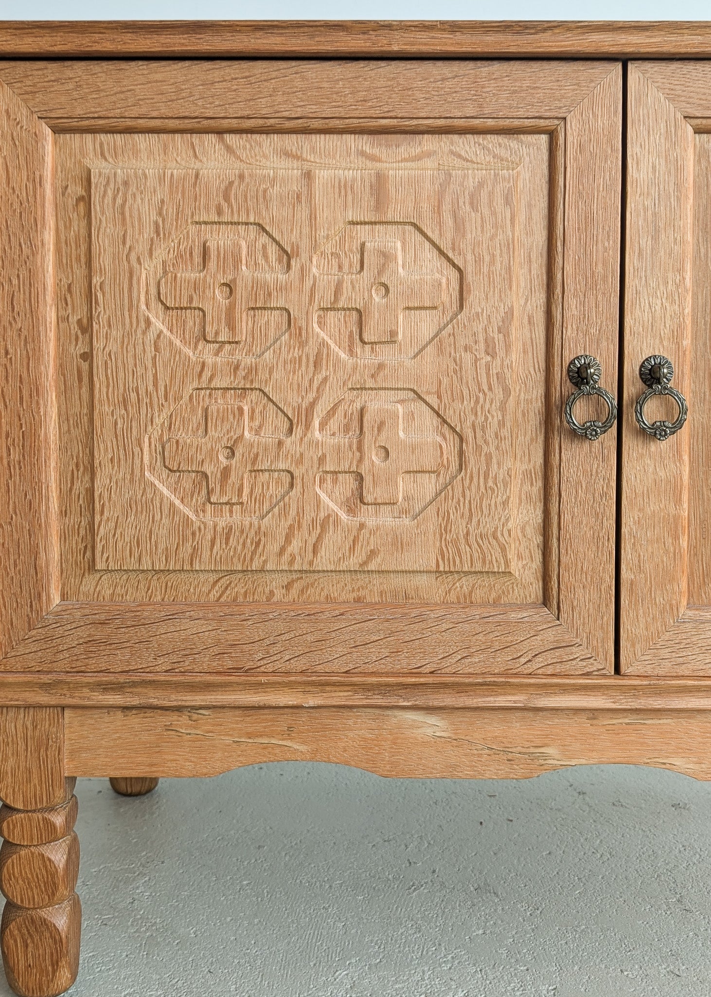 Pair of Vintage Danish Henning Kjærnulf-Attributed Quartersawn White Oak Cabinets with Adjustable Shelves