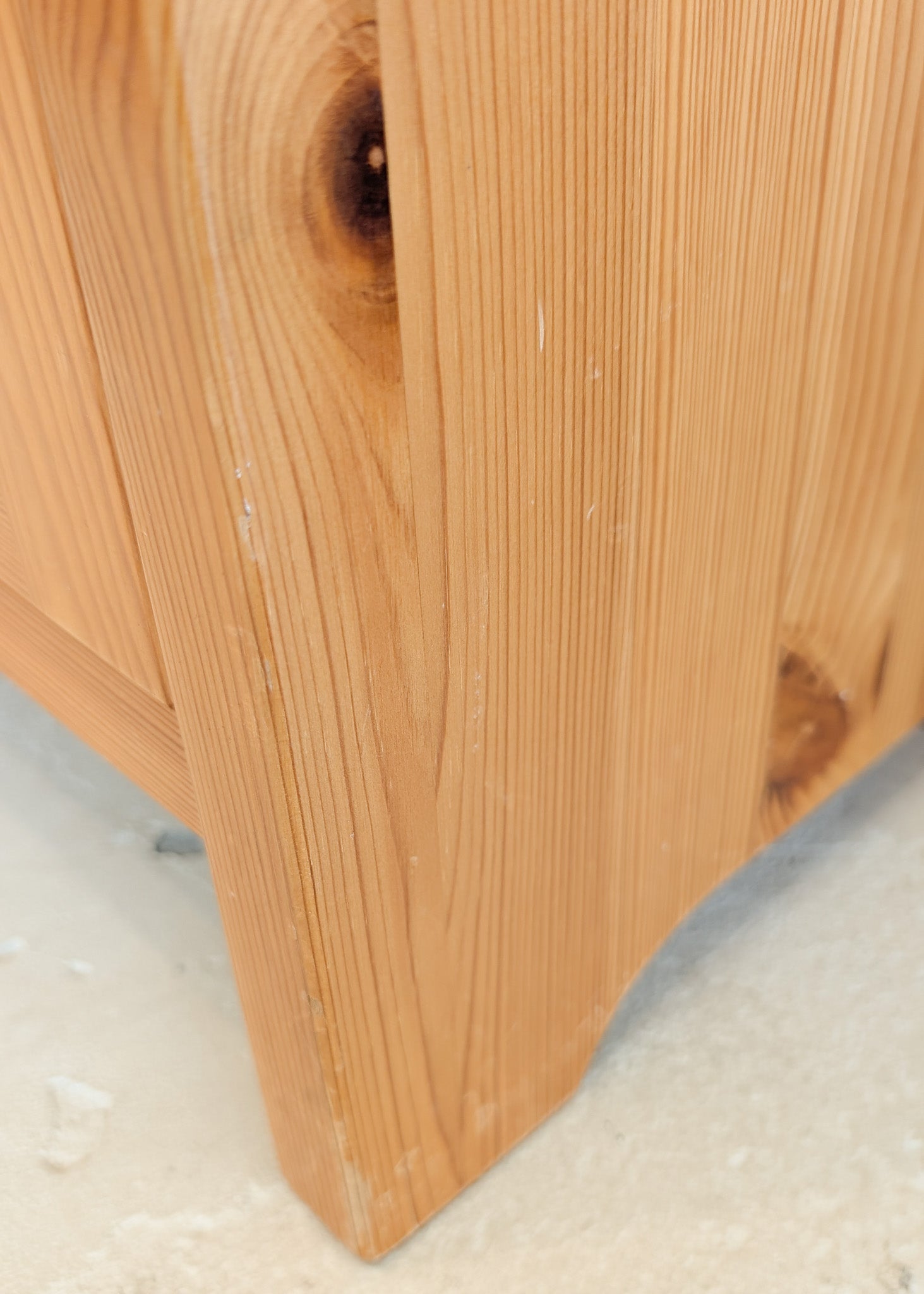 Pair of Vintage Swedish Light Pine Wooden Nightstands with Floral Motif Carving