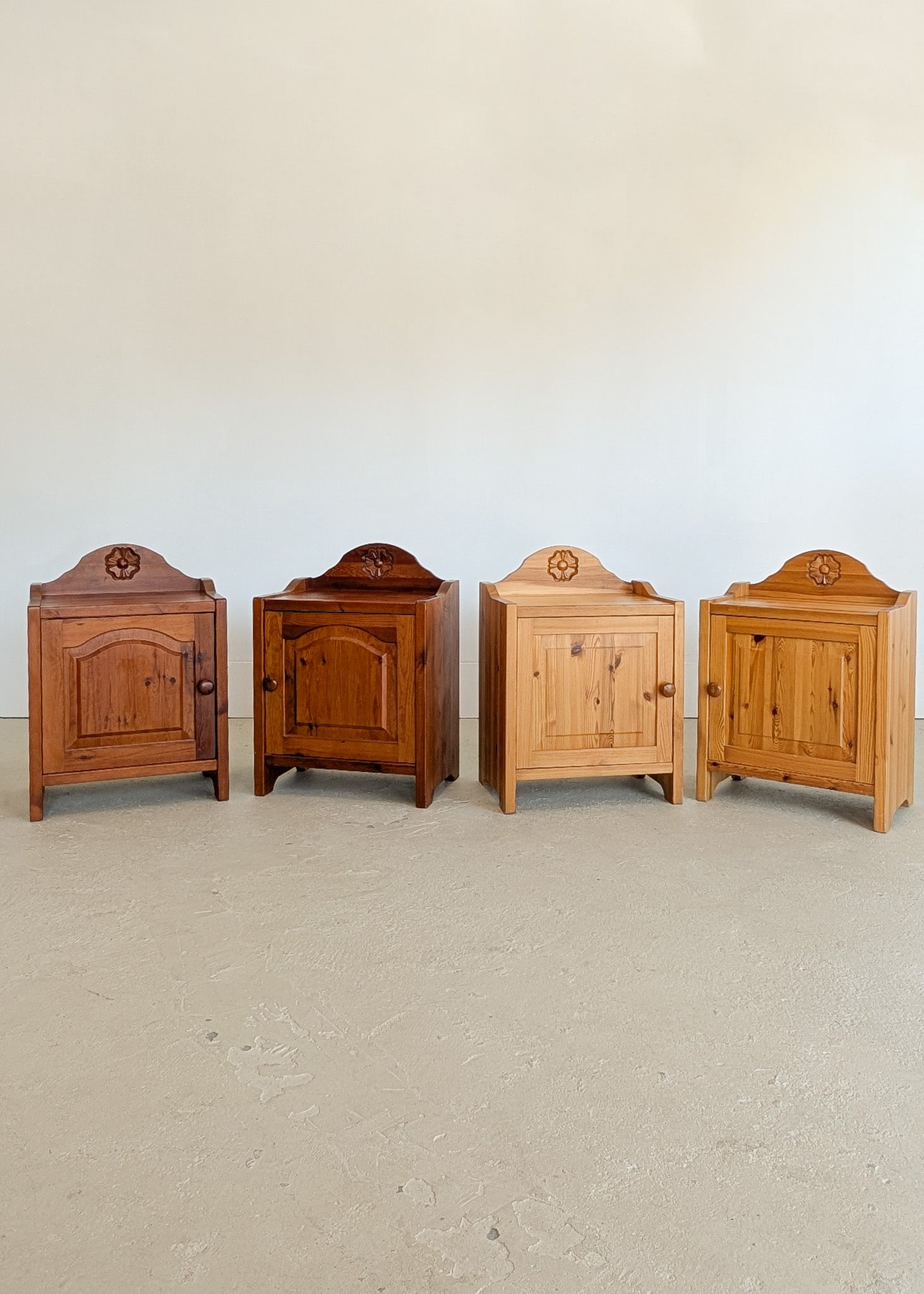 Pair of Vintage Swedish Light Pine Wooden Nightstands with Floral Motif Carving