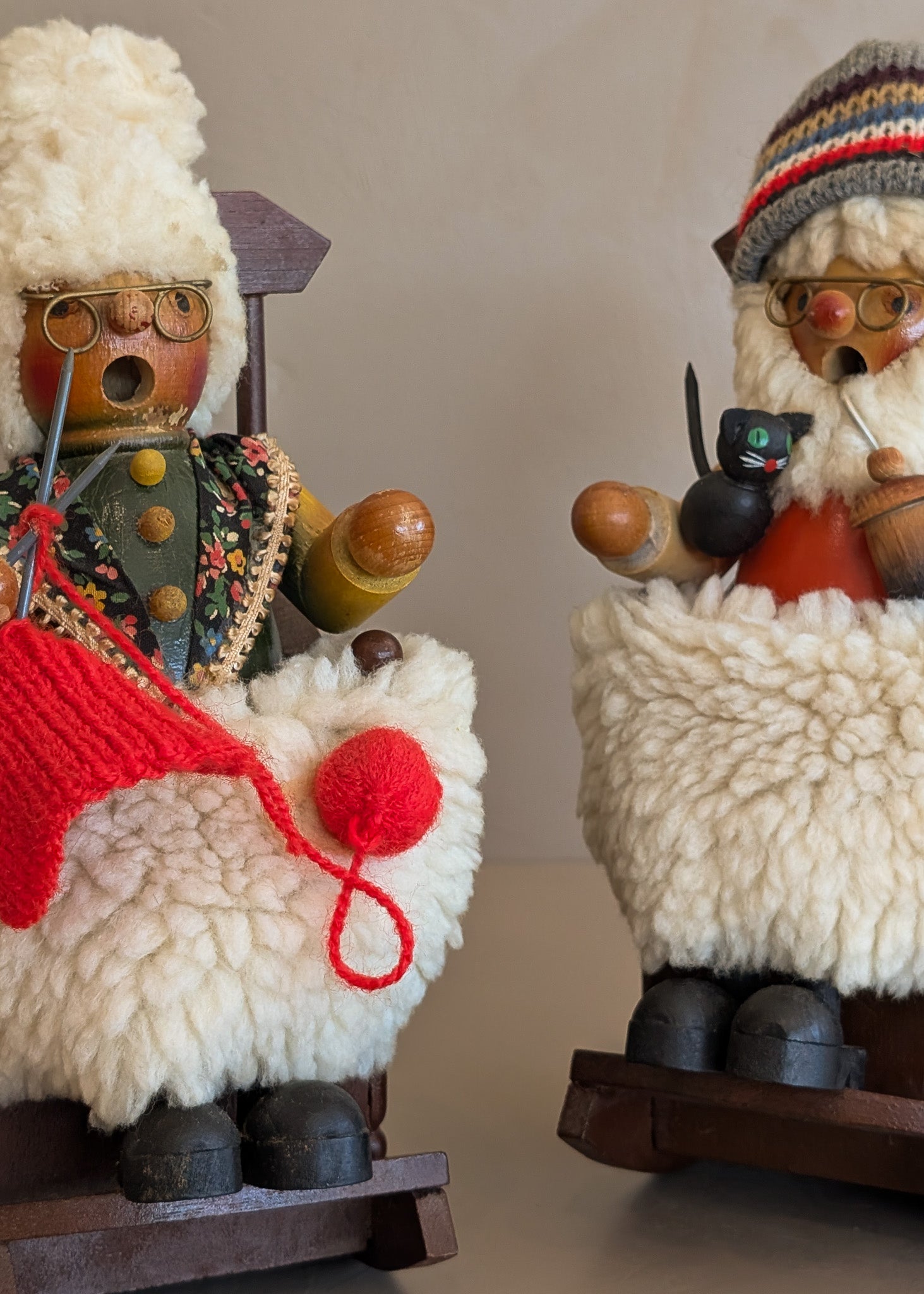 Pair of Vintage Rocking Music Box Wooden Steinbach German Knitting Grandma and Grandpa with Black Cat Smokers