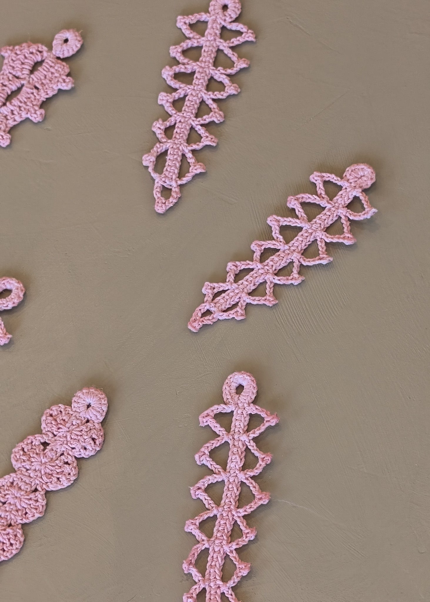 Set of 10 Vintage Crocheted Pink Icicle Christmas Holiday Ornaments