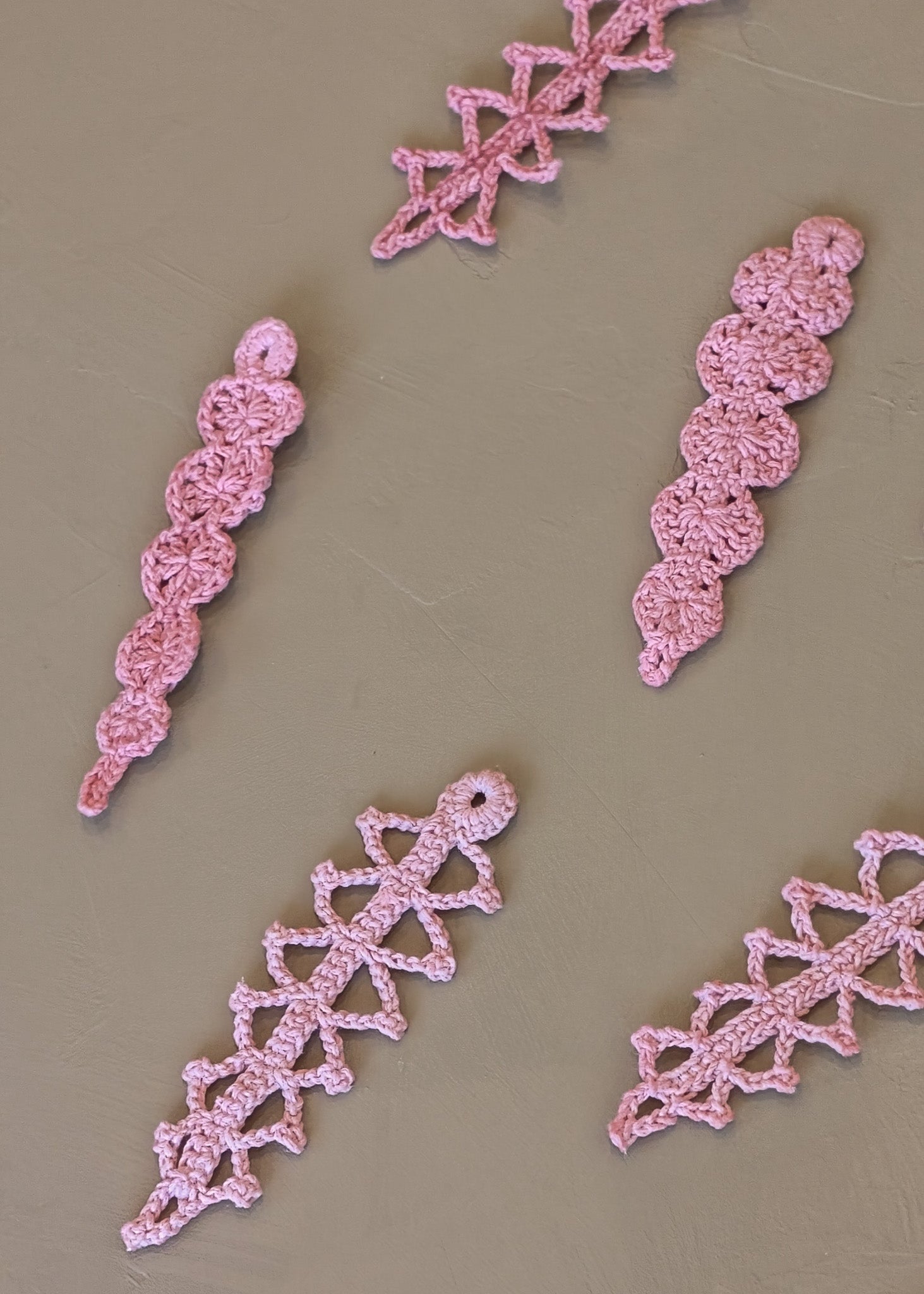 Set of 10 Vintage Crocheted Pink Icicle Christmas Holiday Ornaments