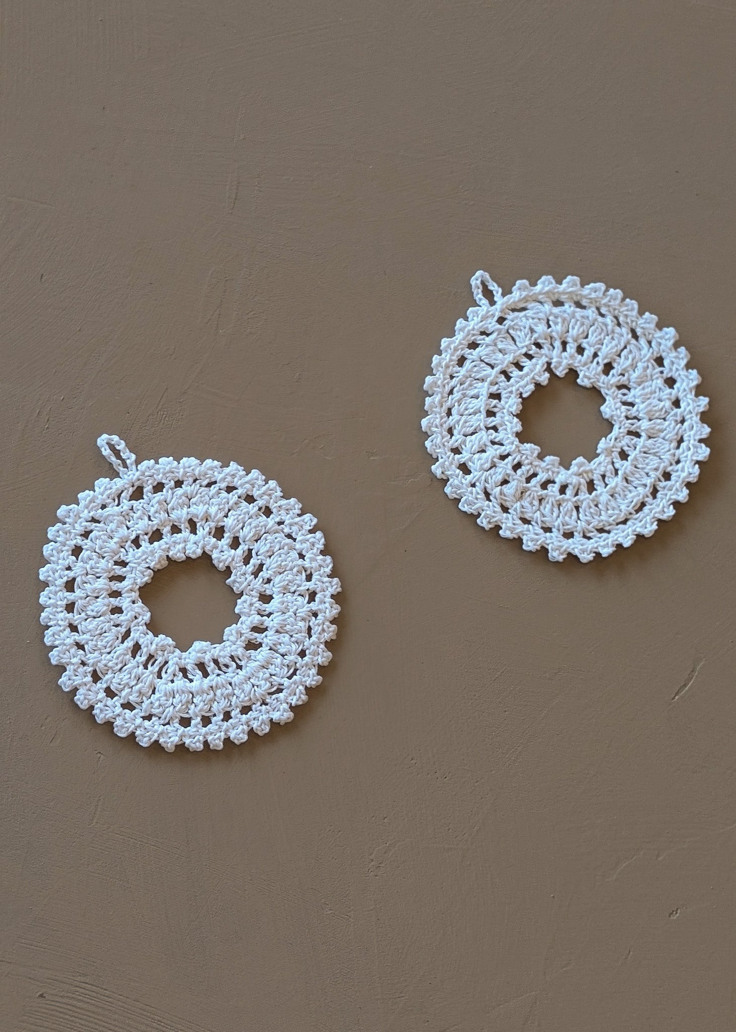 Pair of Vintage Crocheted Miniature Wreath Christmas Holiday Ornaments