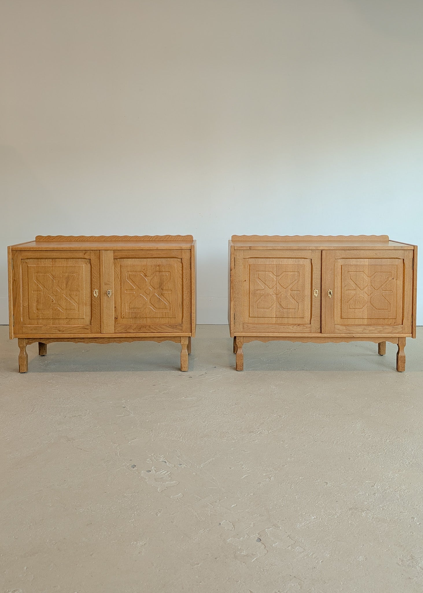 Pair of Vintage Danish Henning Kjærnulf-Attributed Quartsawn White Oak Cabinets/Large Nightstands with Wavy Trim