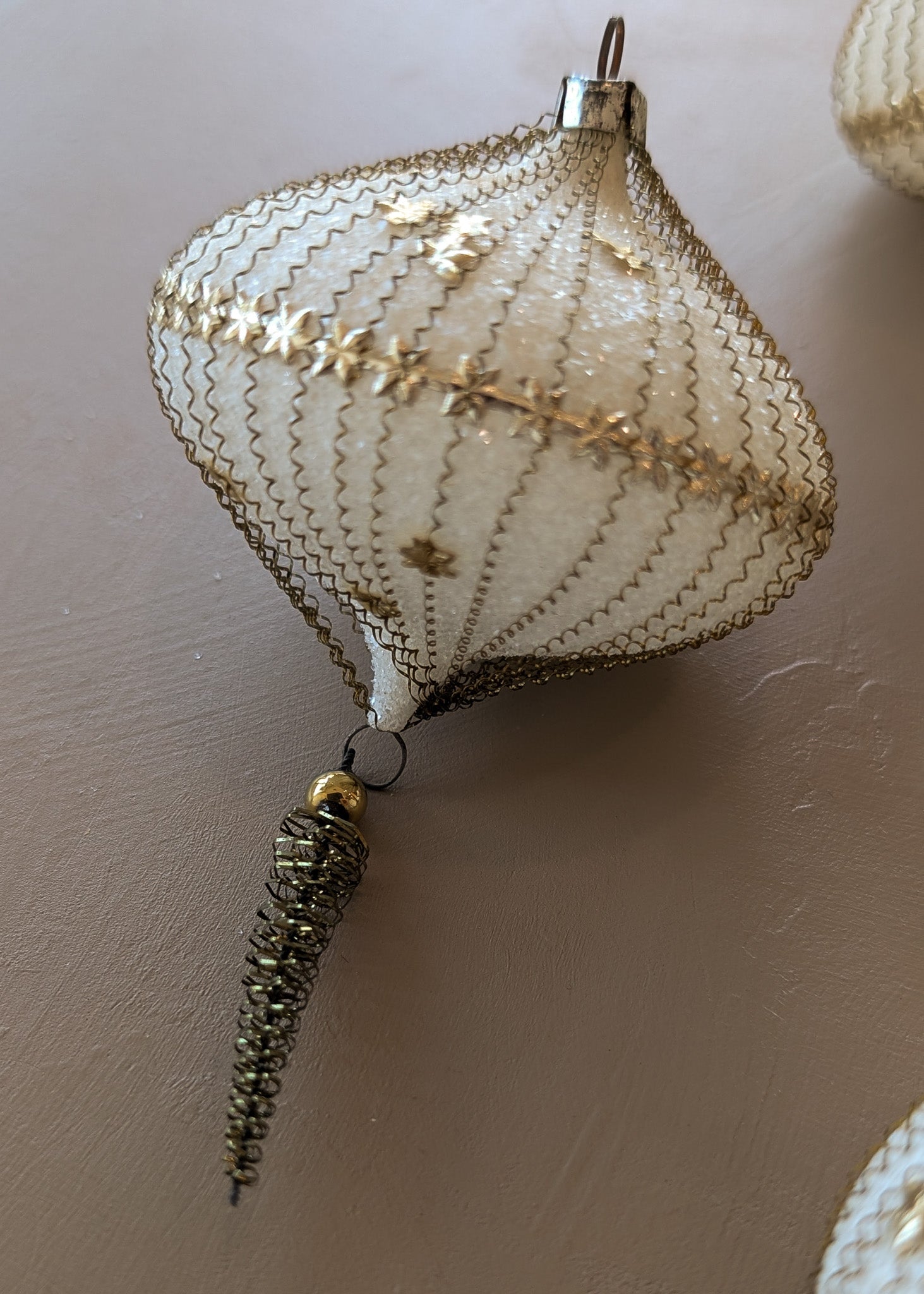 Set of 5 Vintage Midcentury West Germany Mica-Covered Spun Wire Glass Ornaments with Gold Foil Star Detailing