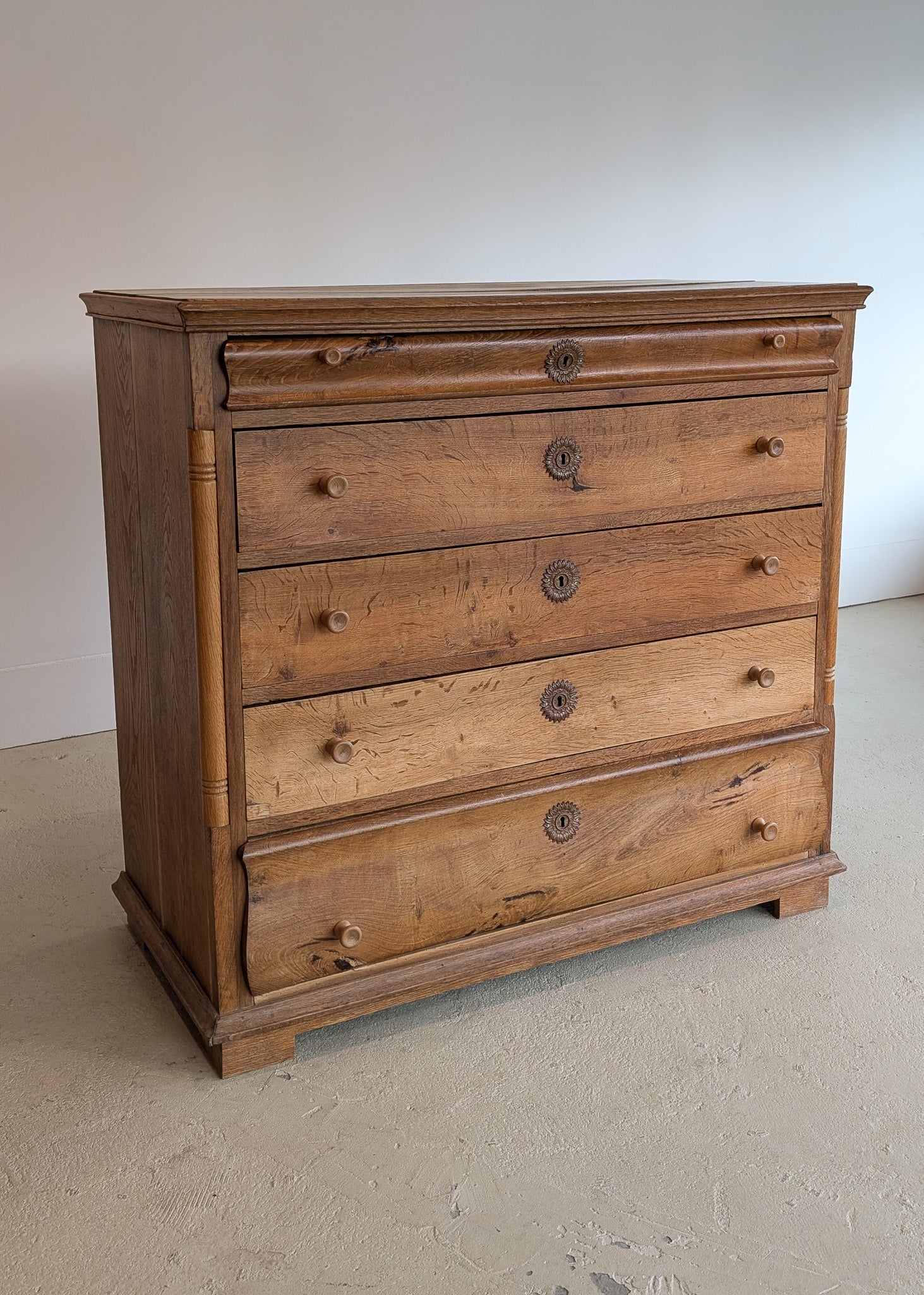 Large Antique Danish Quartersawn White Oak Five-Drawer Dresser with Hi – Levity Interiors Large Antique Danish Quartersawn White Oak Five-Drawer Dresser with Hi – Levity Interiors